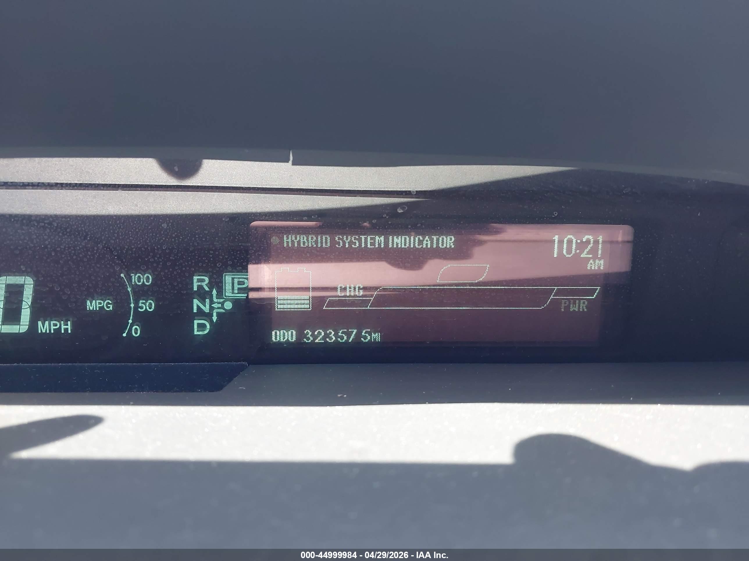 TOYOTA PRIUS image 7