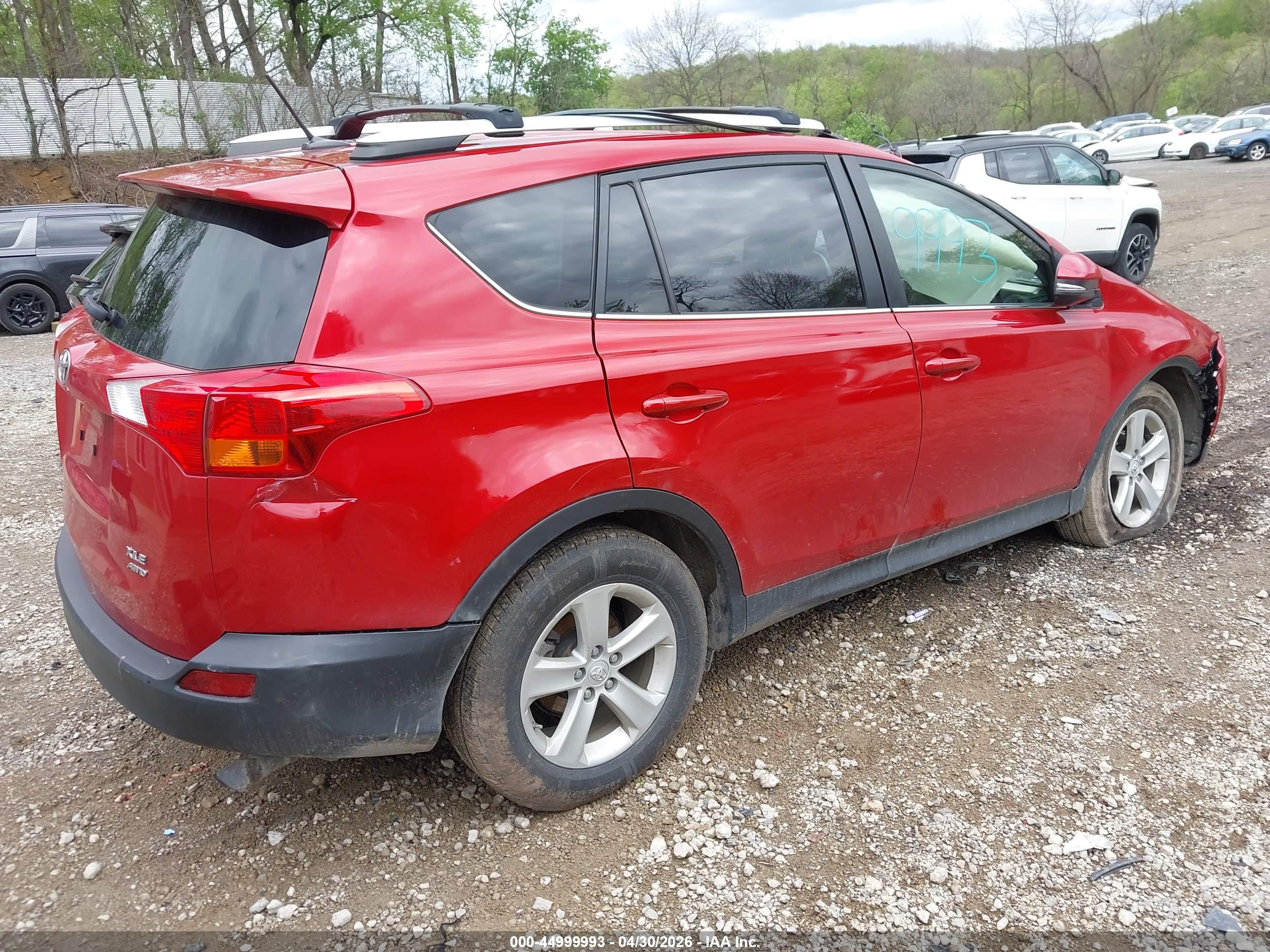 TOYOTA RAV4 image 4