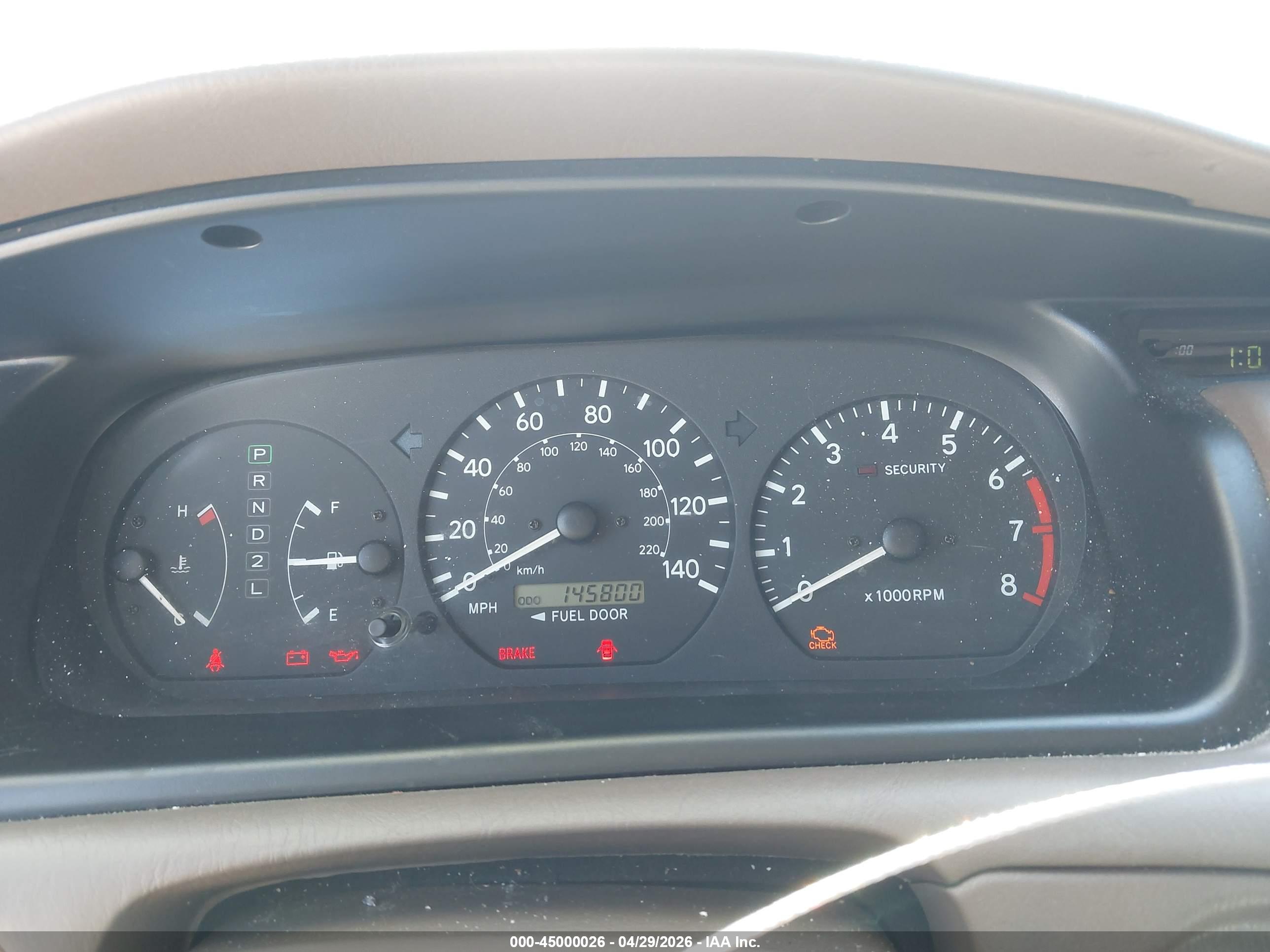 TOYOTA CAMRY image 7