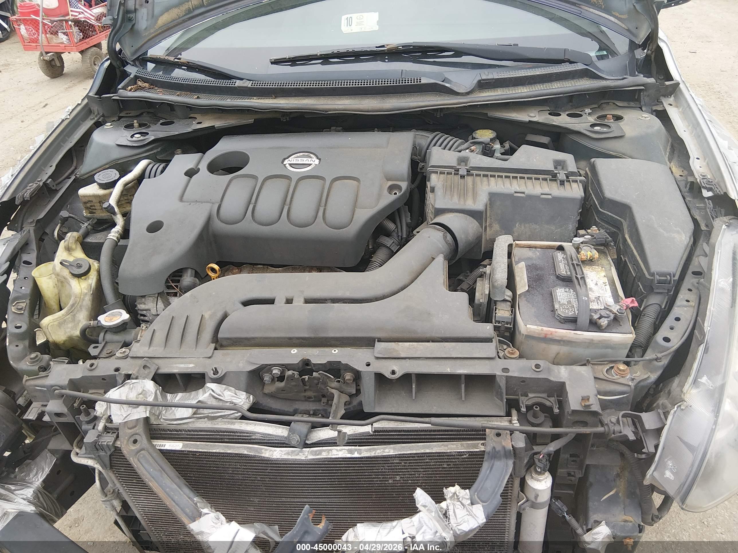 NISSAN ALTIMA image 10