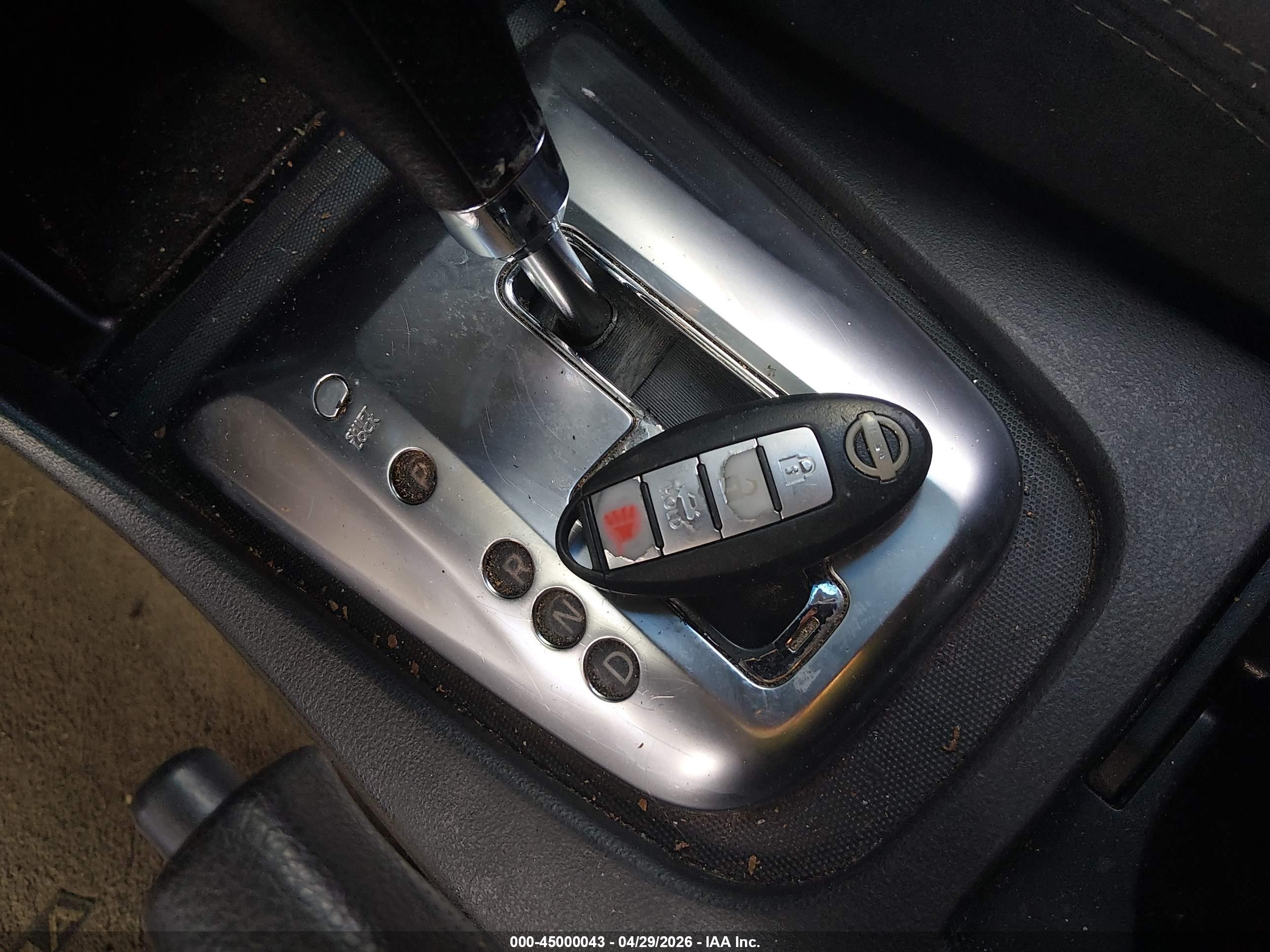 NISSAN ALTIMA image 11