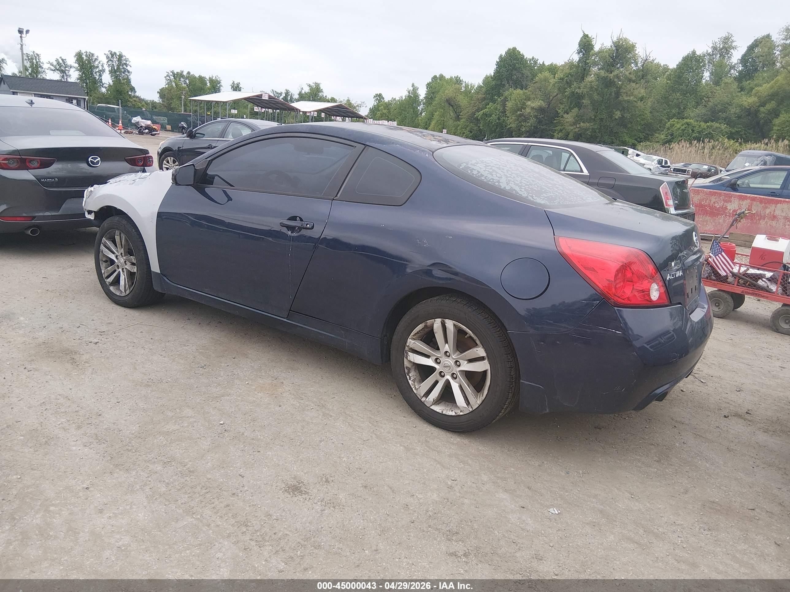 NISSAN ALTIMA image 3