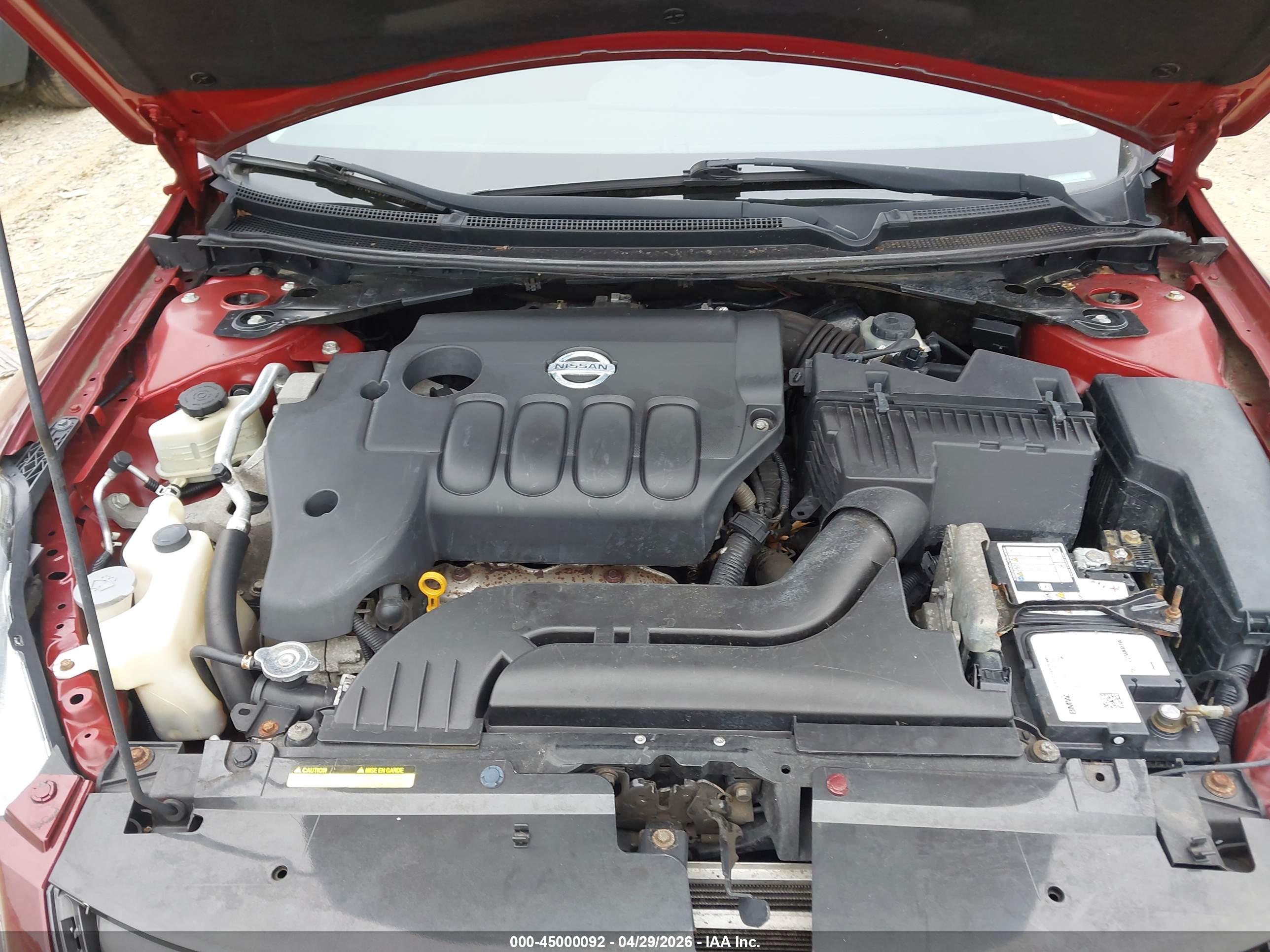 NISSAN ALTIMA image 10