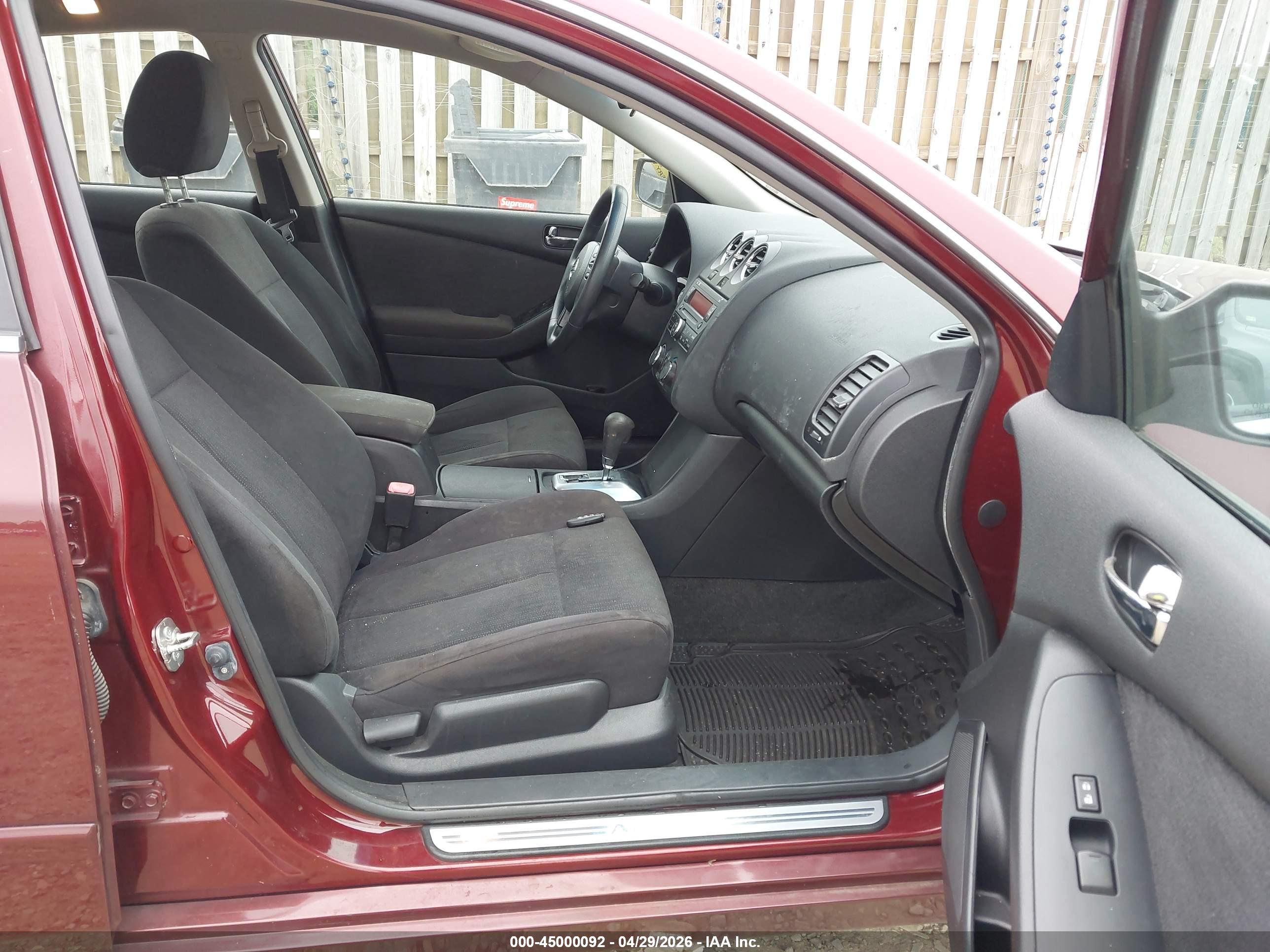NISSAN ALTIMA image 5