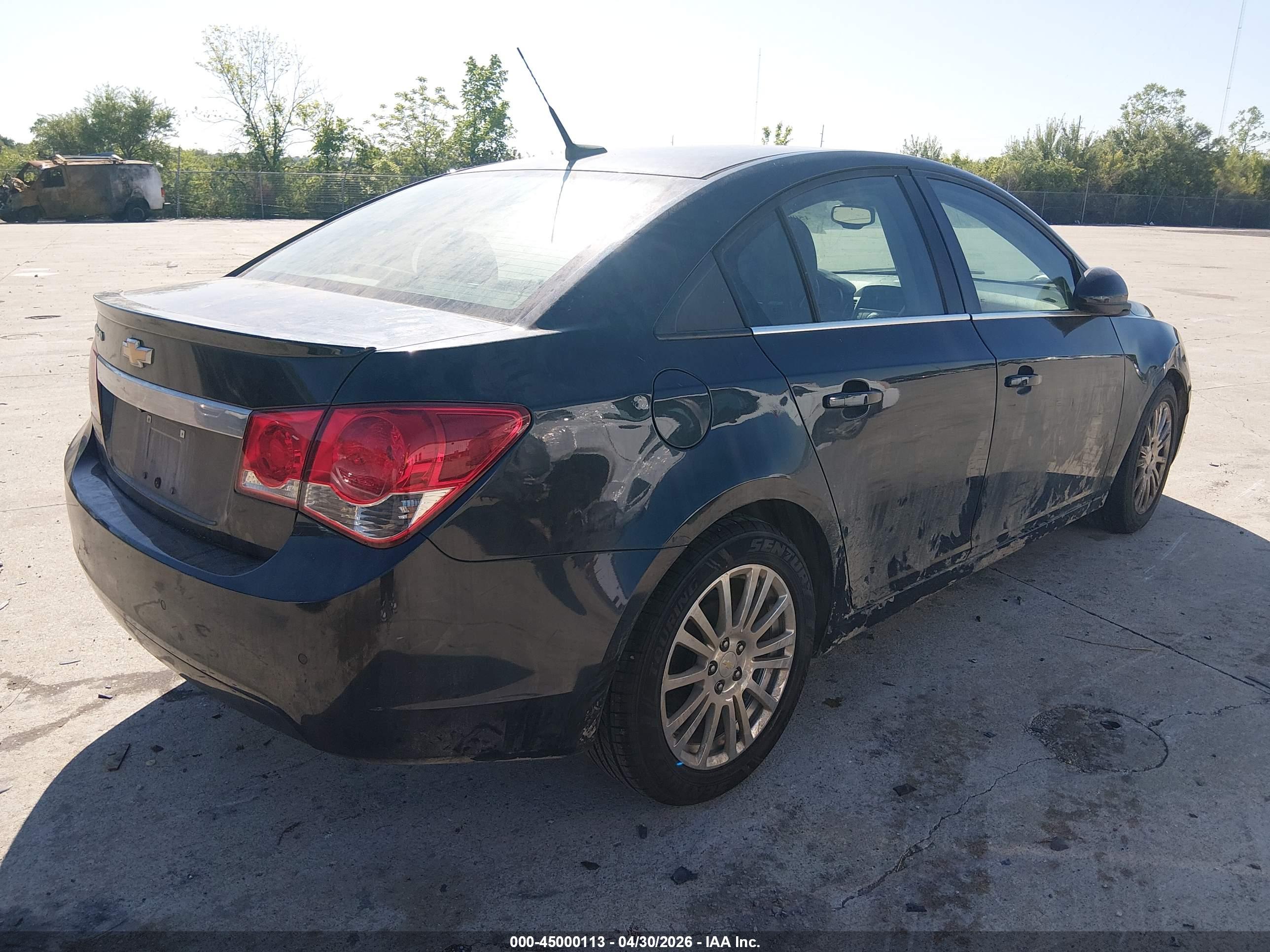 CHEVROLET CRUZE image 4