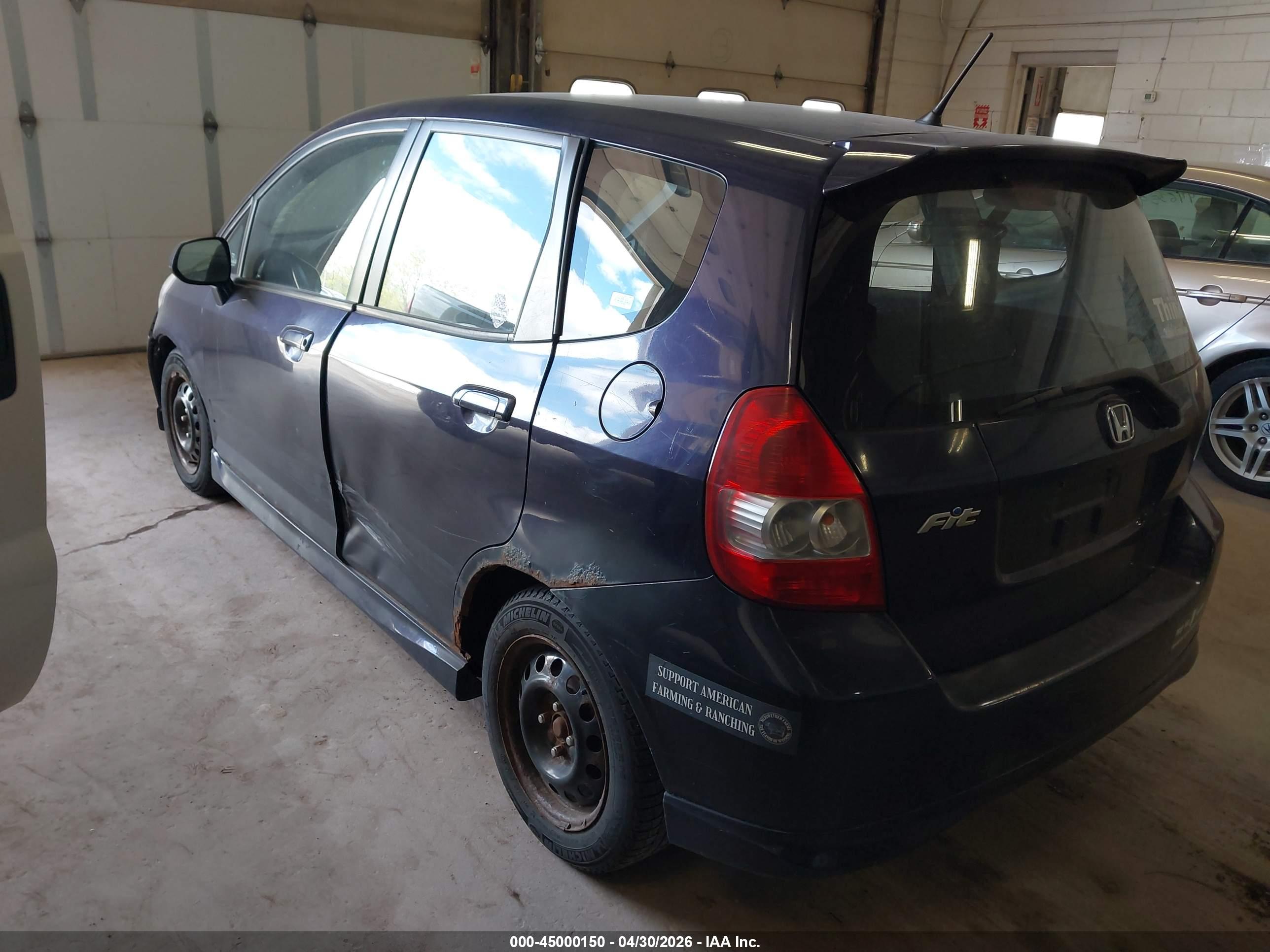 HONDA FIT image 3