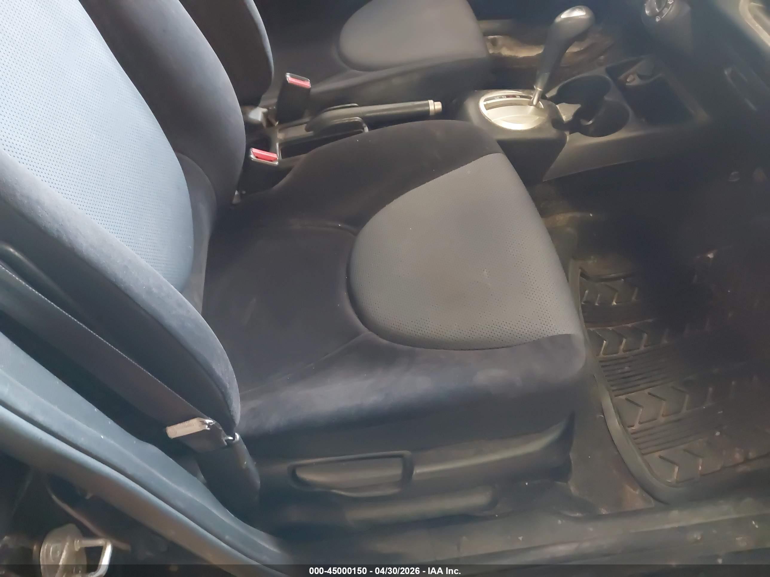 HONDA FIT image 5
