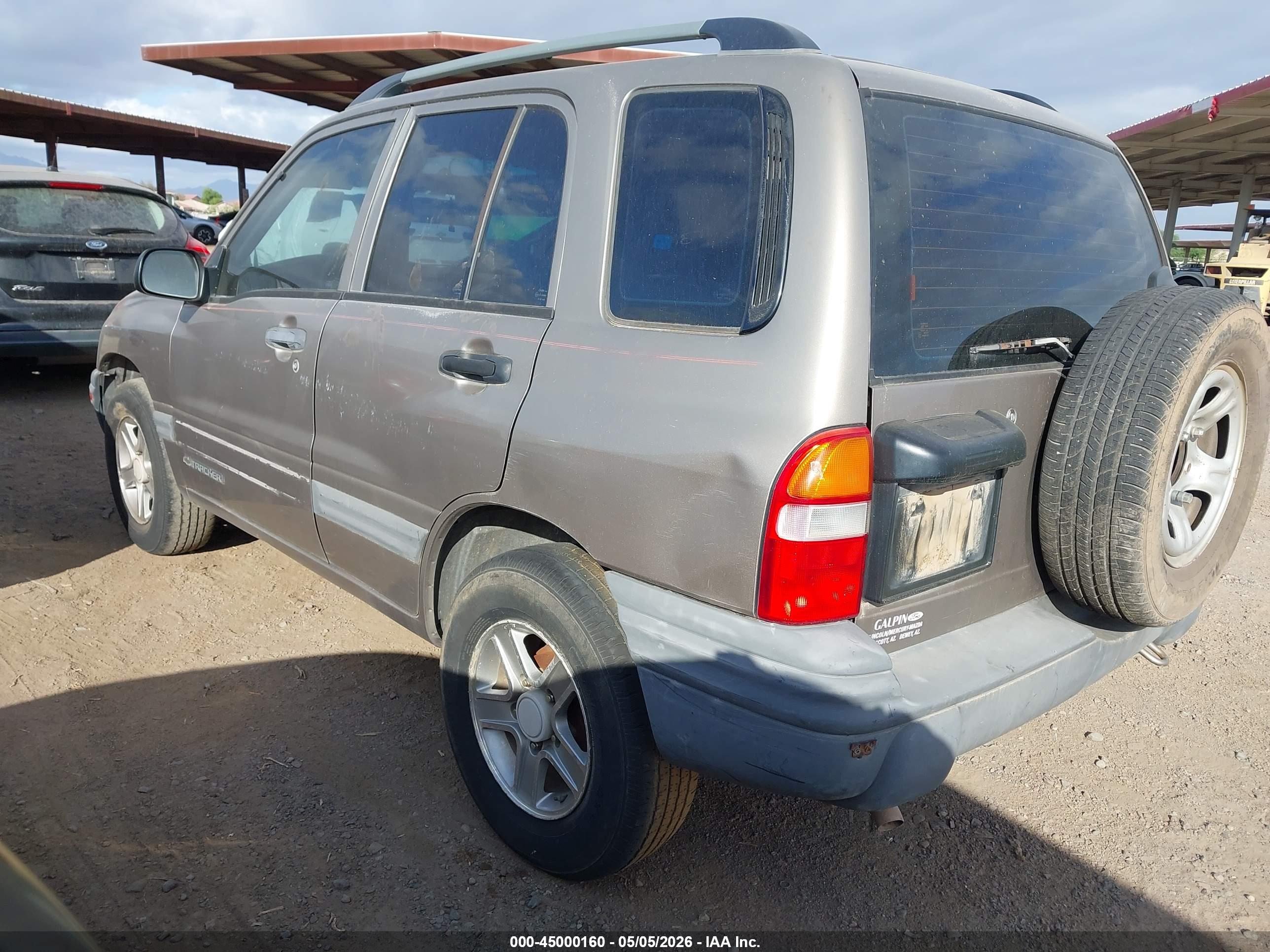 CHEVROLET TRACKER image 3