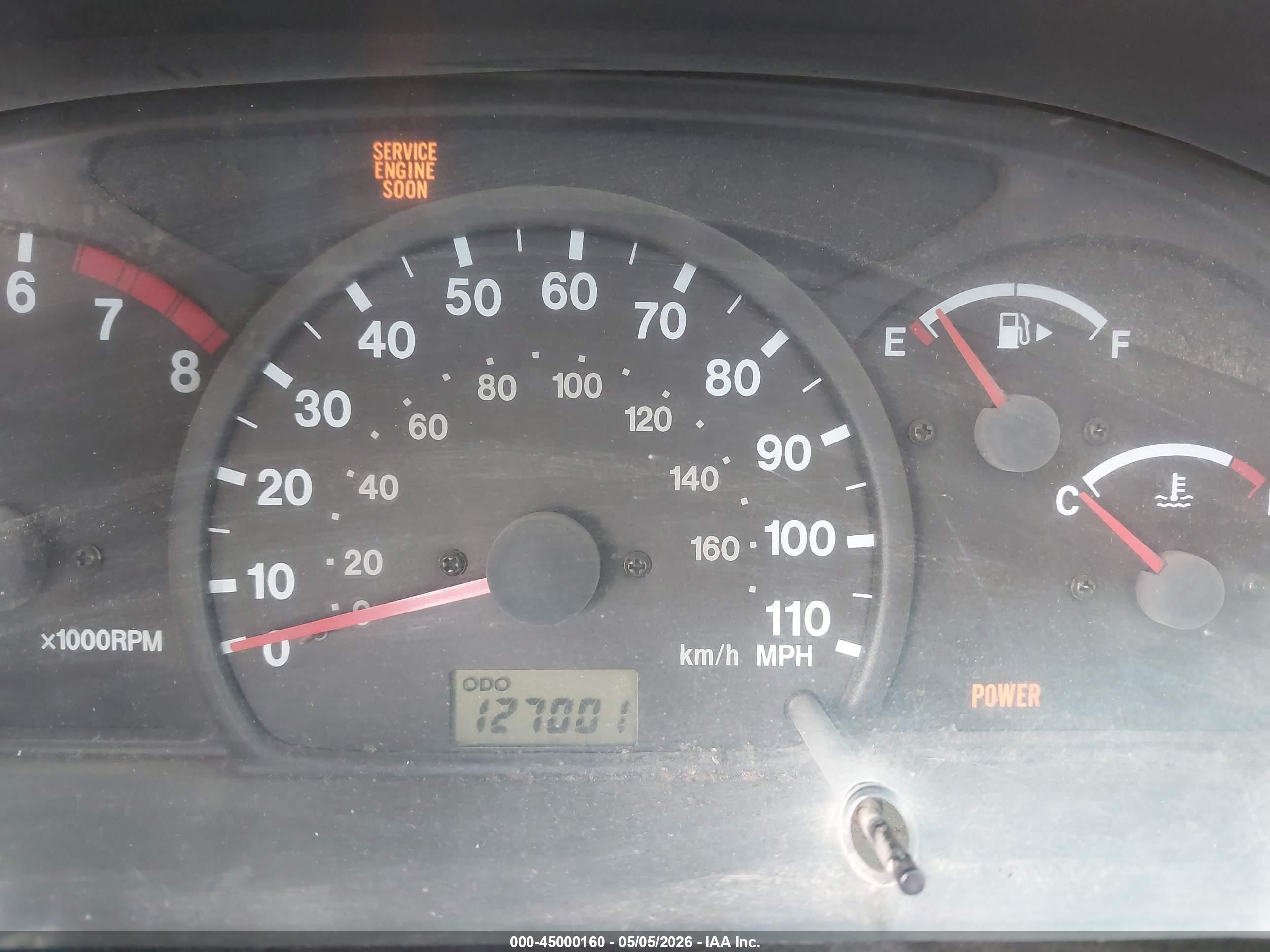CHEVROLET TRACKER image 7
