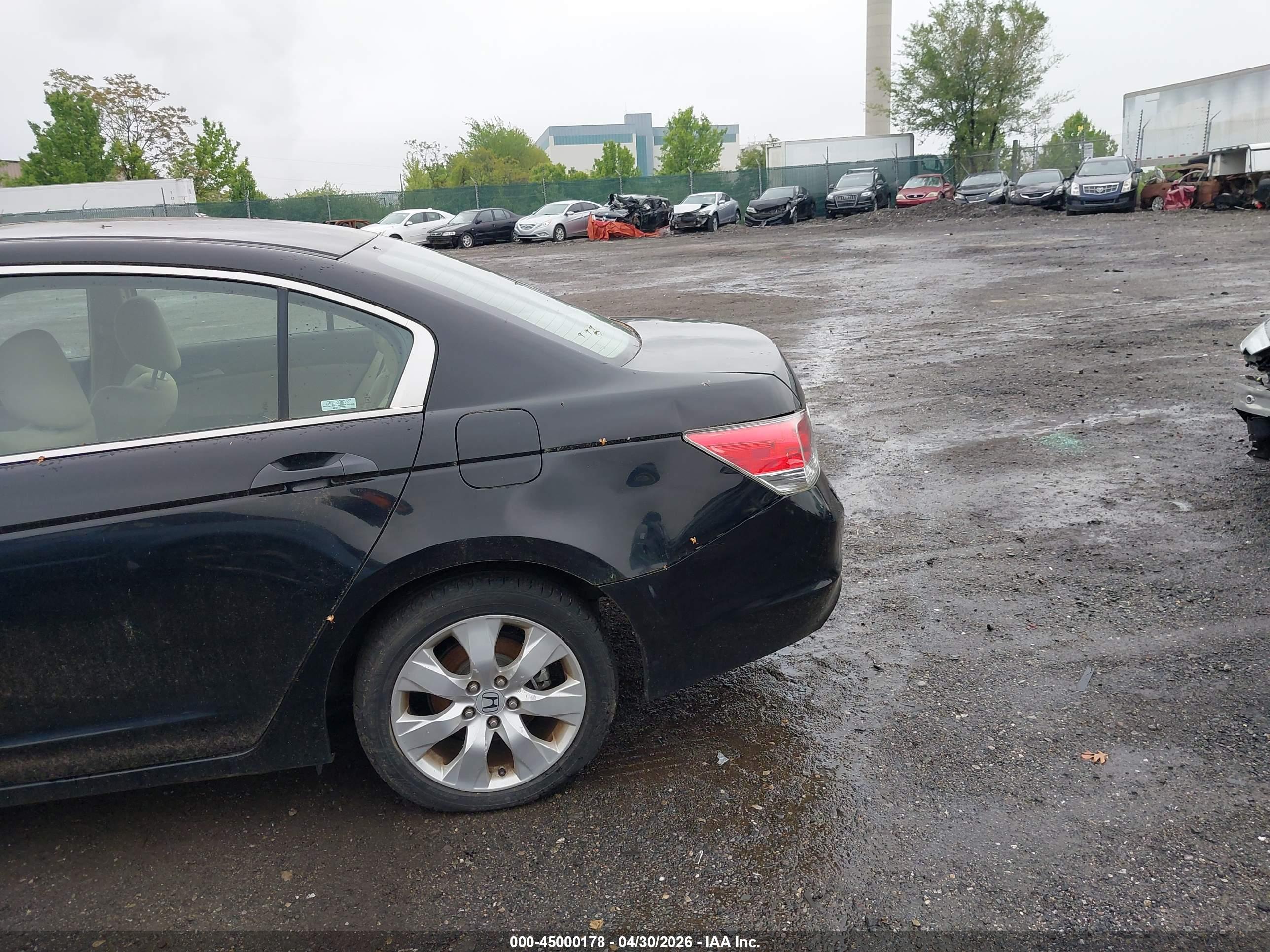 HONDA ACCORD image 6