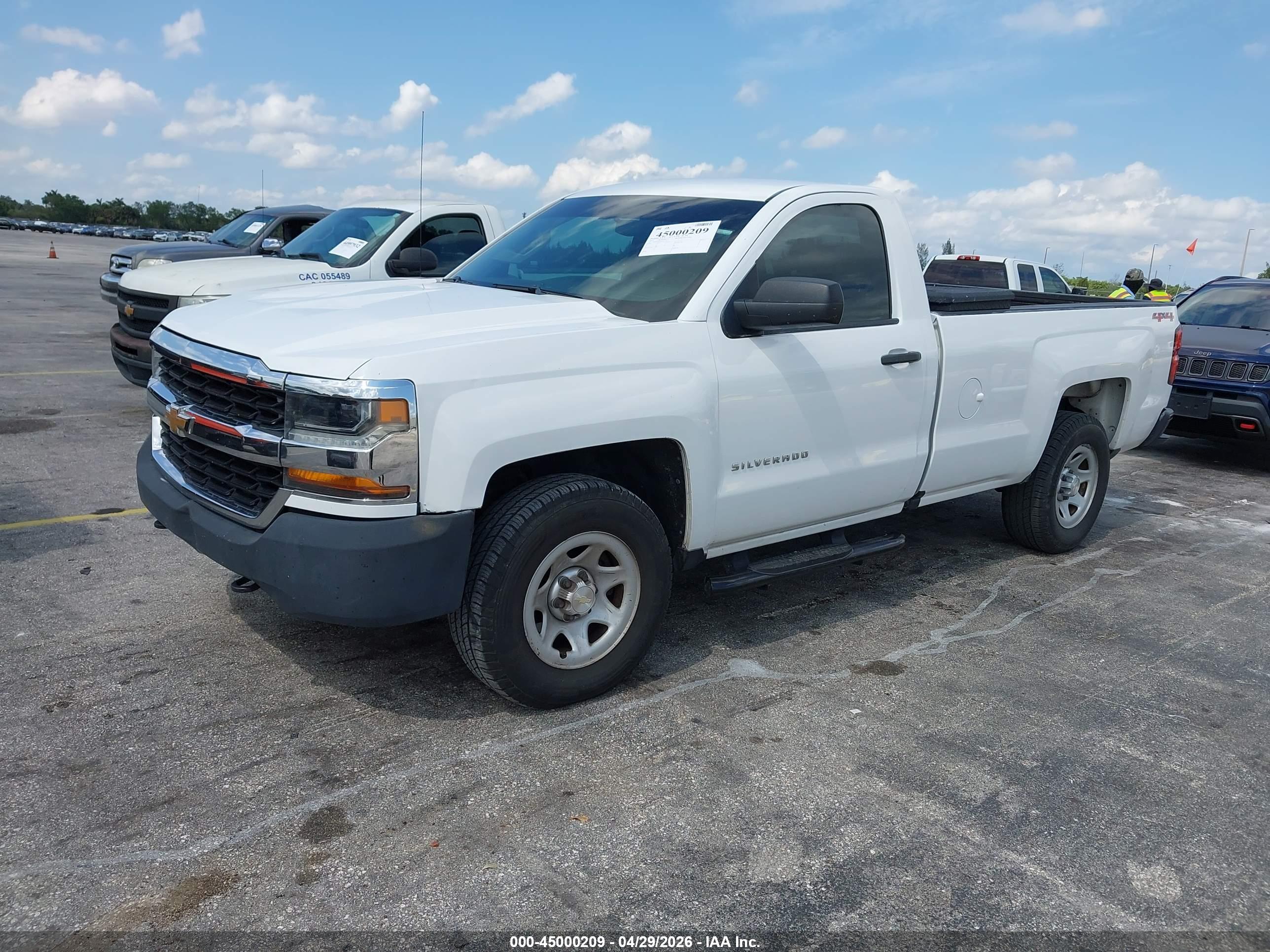 CHEVROLET SILVERADO image 2