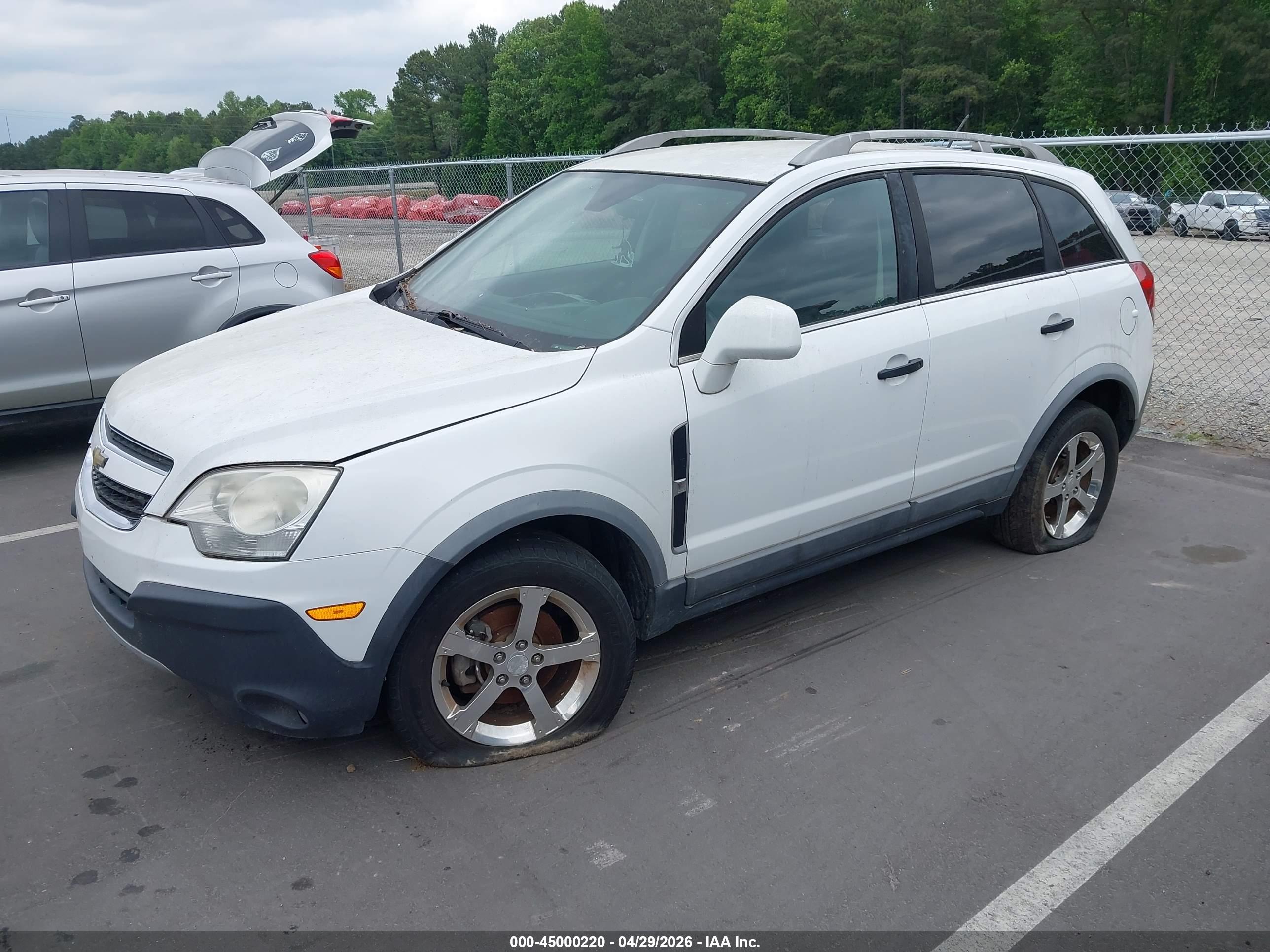 CHEVROLET CAPTIVA image 2