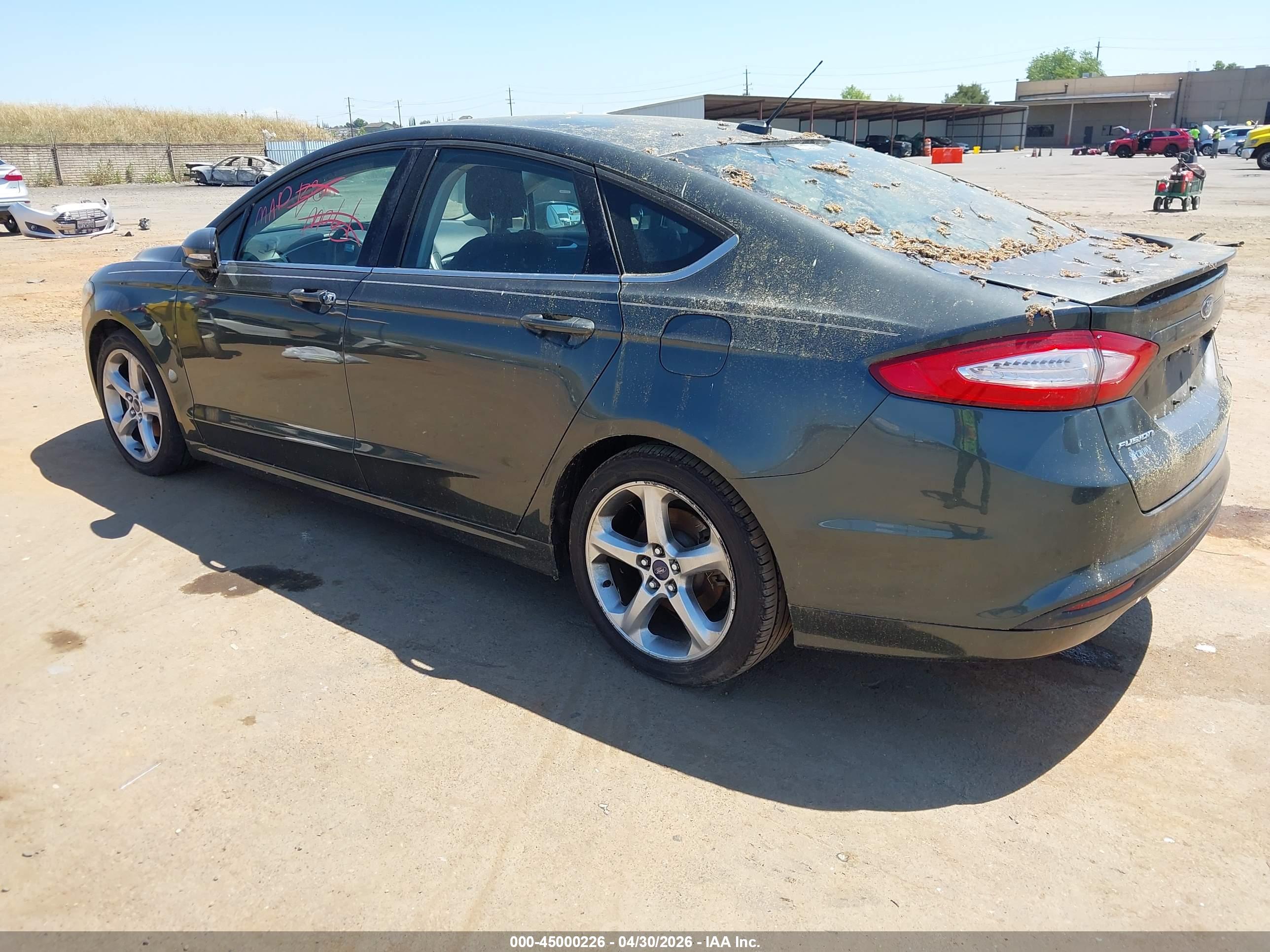 FORD FUSION image 3