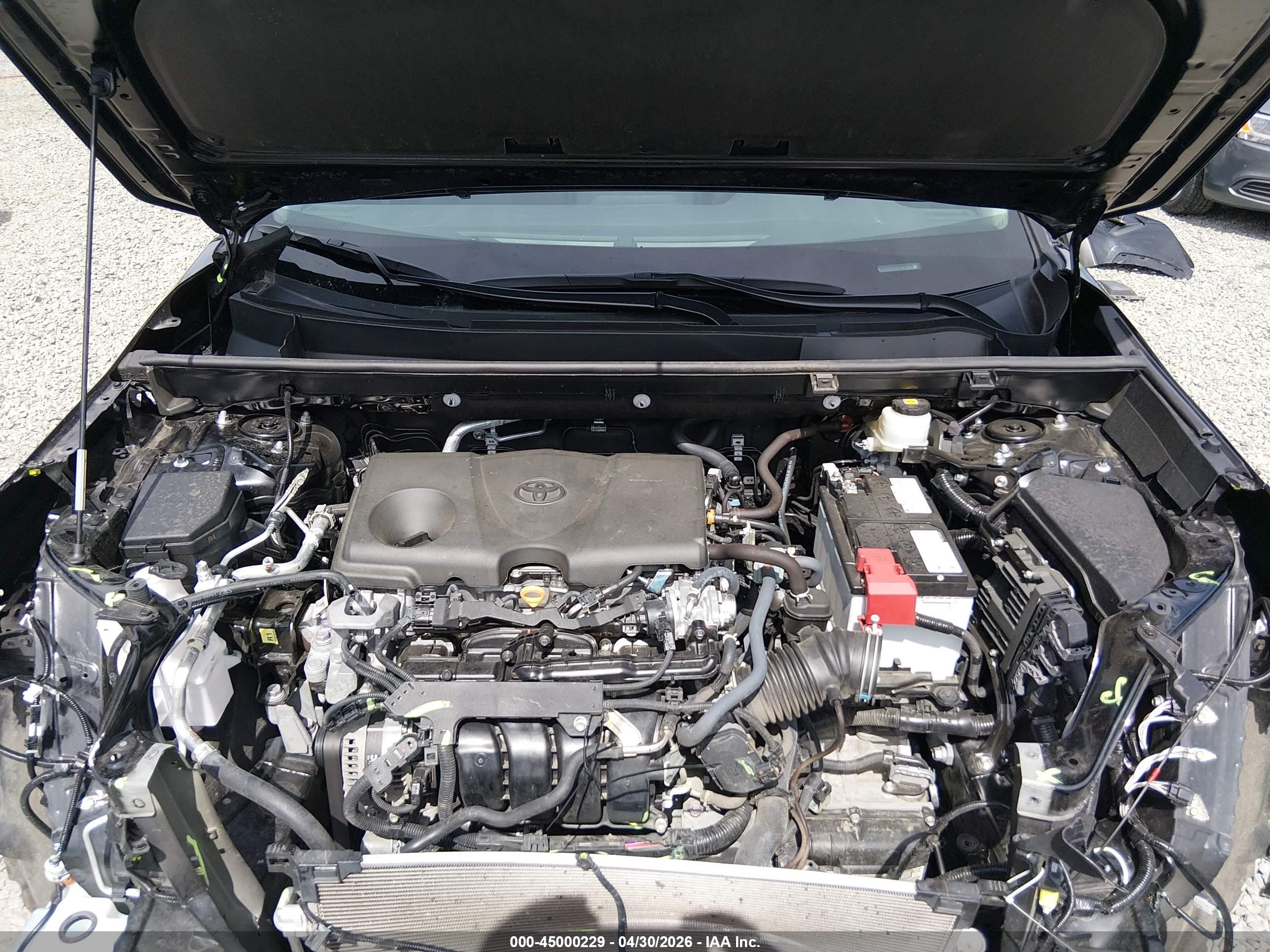 TOYOTA RAV4 image 10