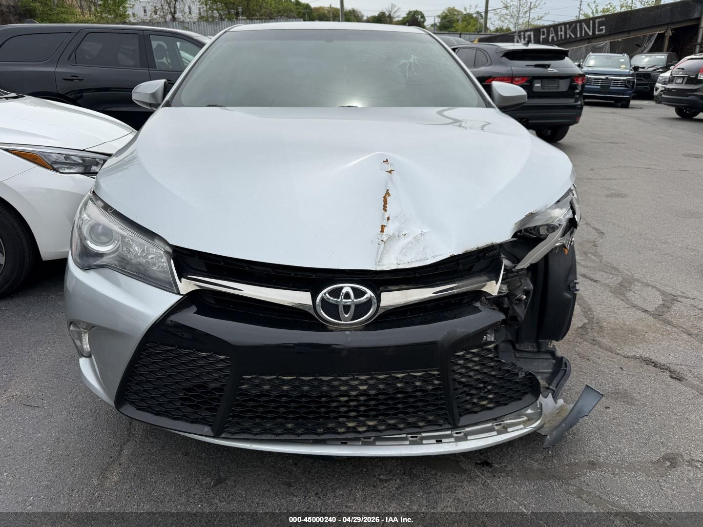 TOYOTA CAMRY image 6