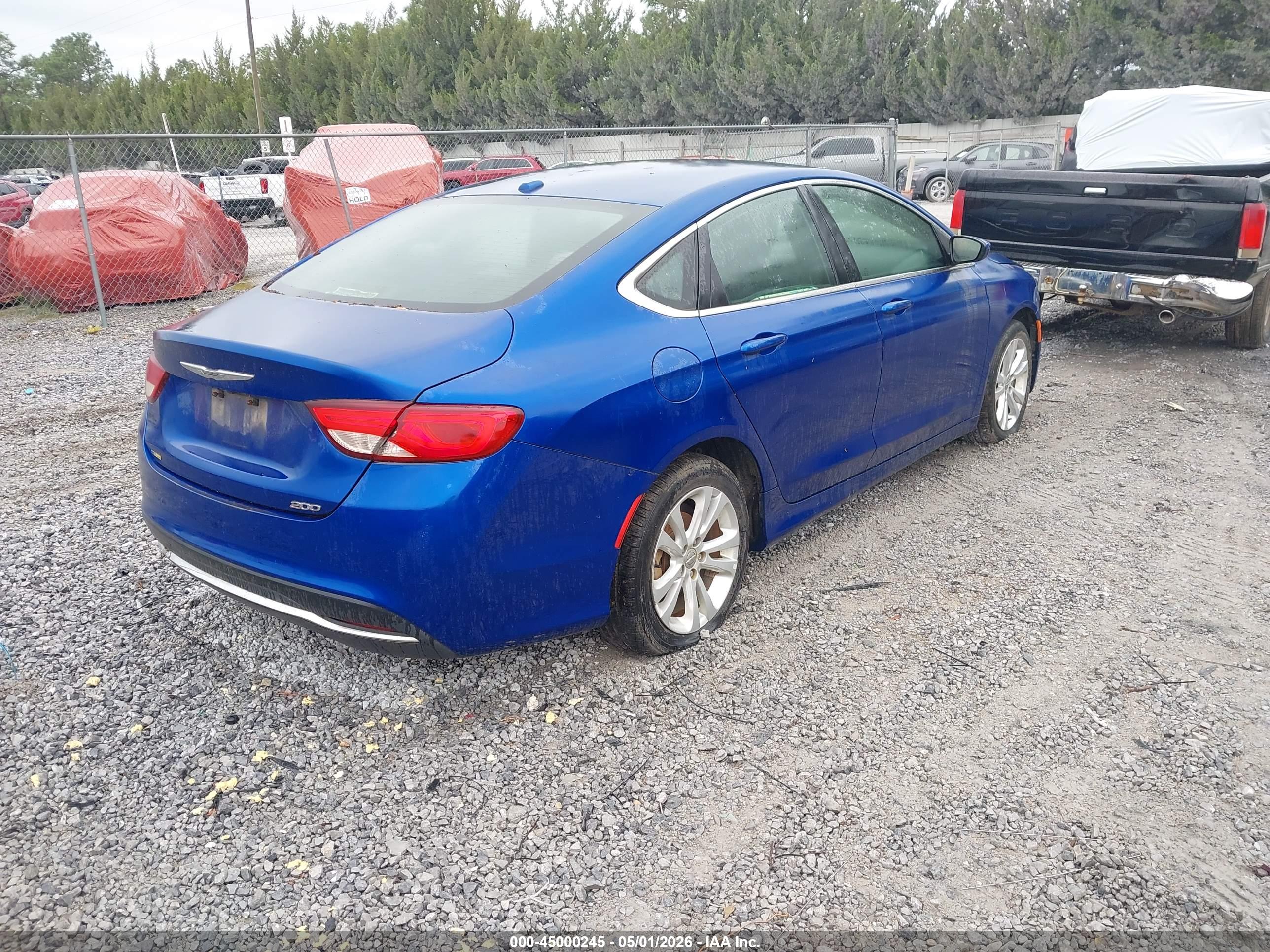 CHRYSLER 200 image 4