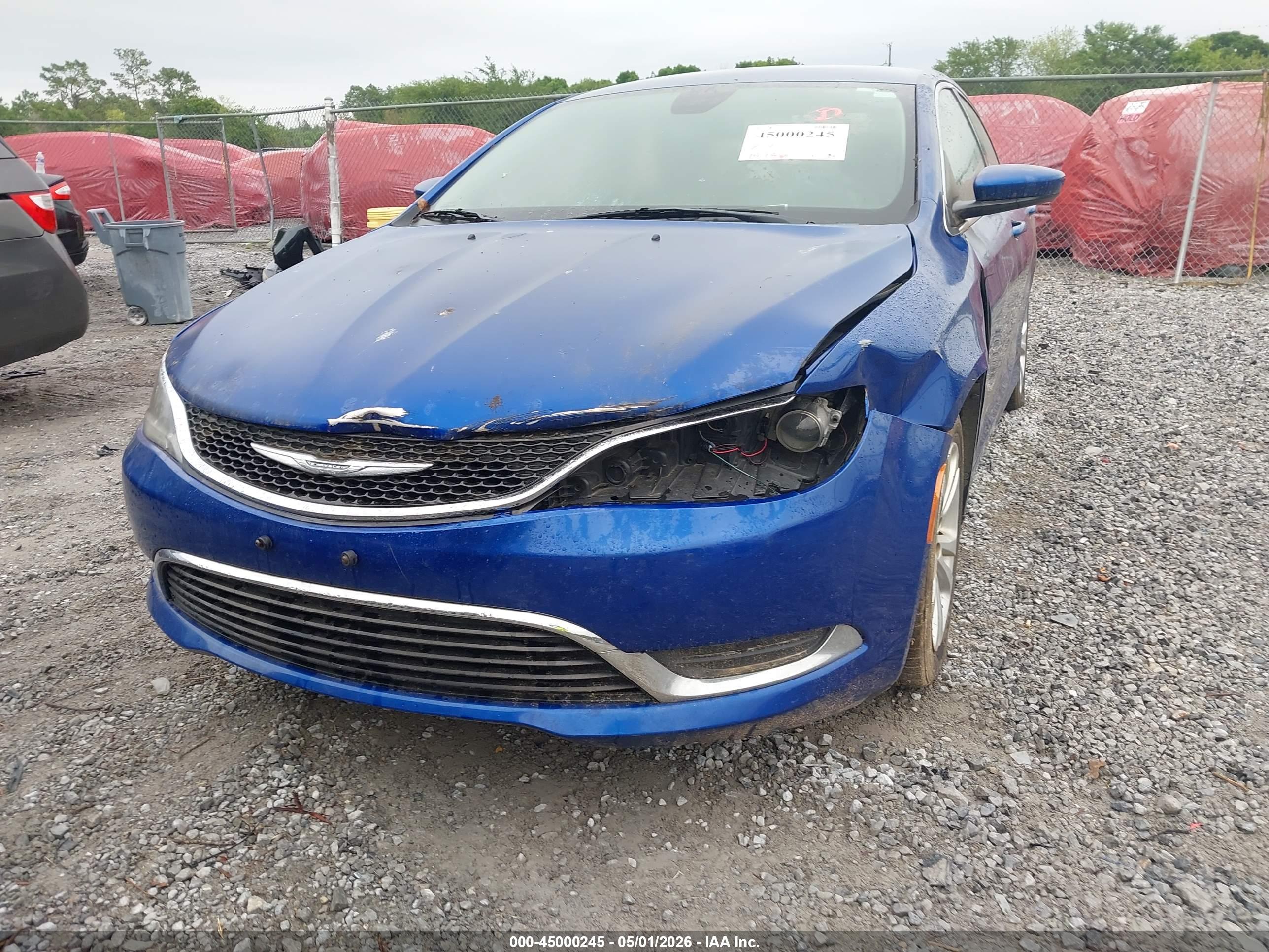 CHRYSLER 200 image 6