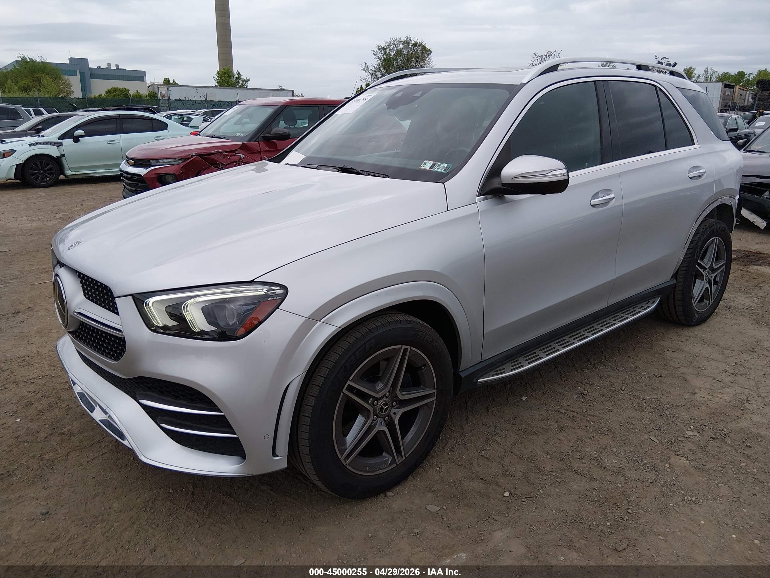 MERCEDES-BENZ GLE image 2