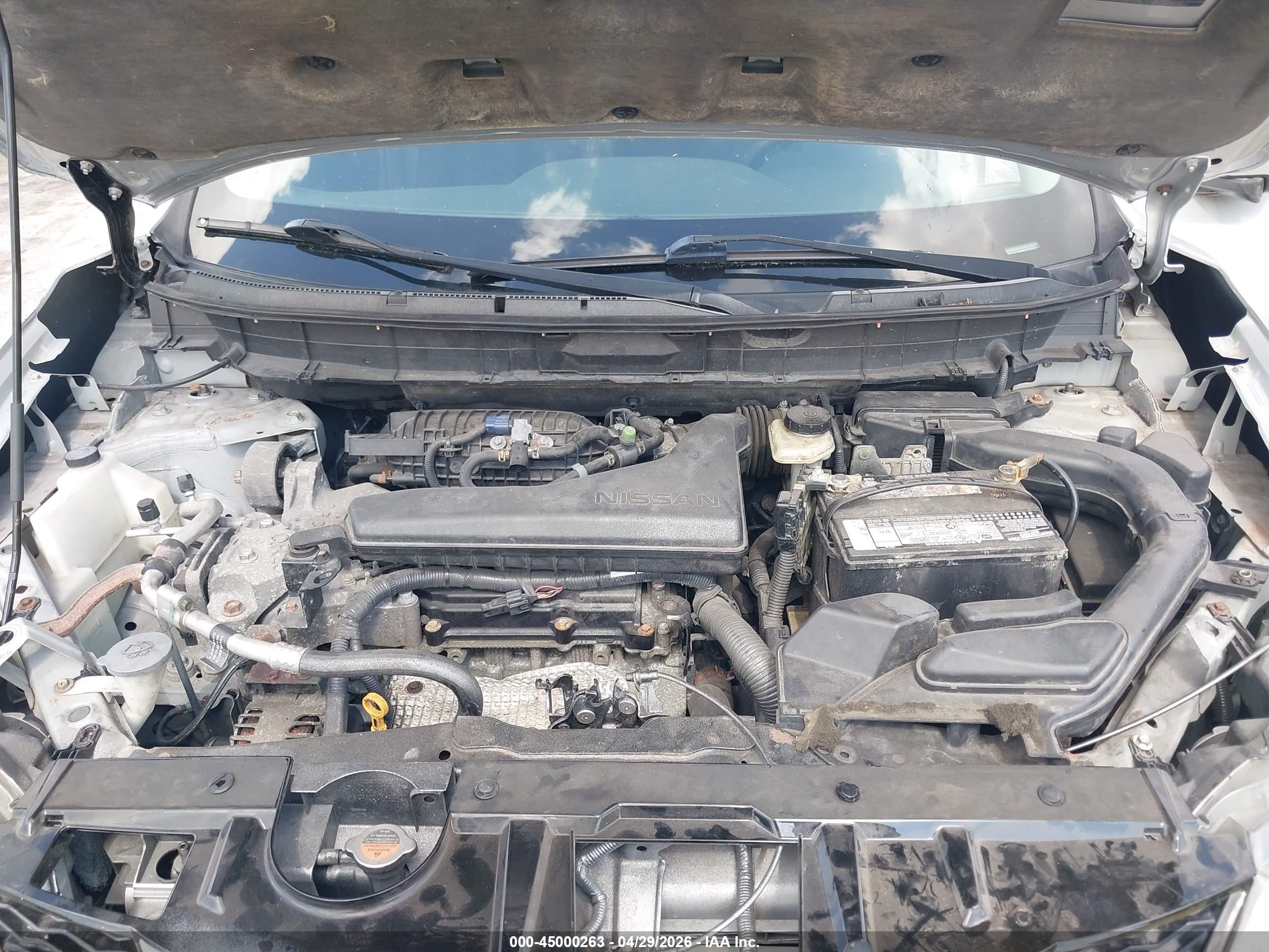 NISSAN ROGUE image 10