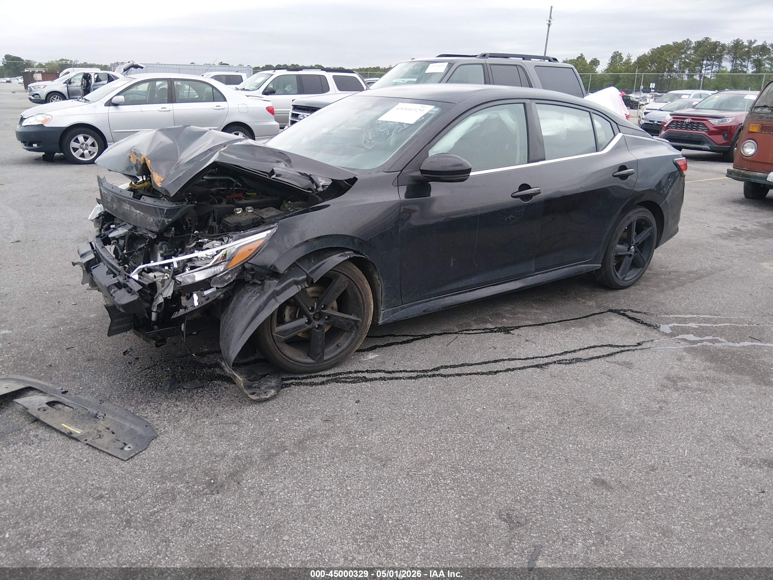 NISSAN SENTRA image 2