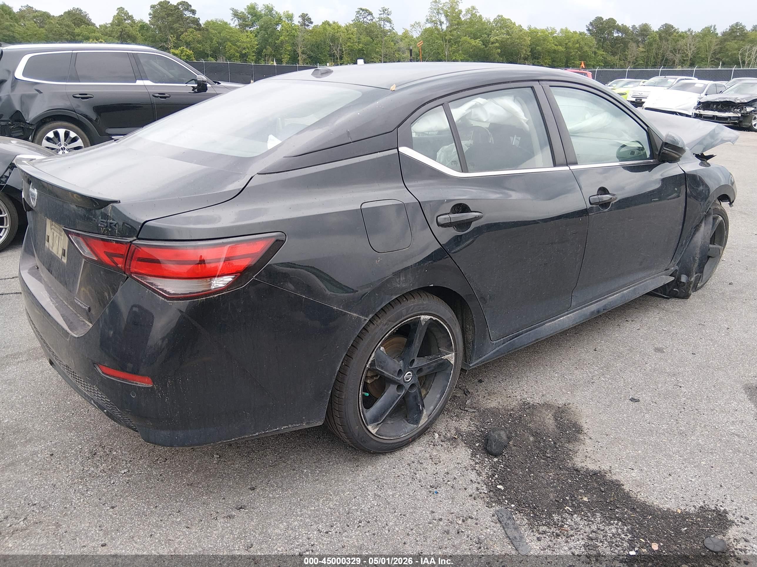 NISSAN SENTRA image 4