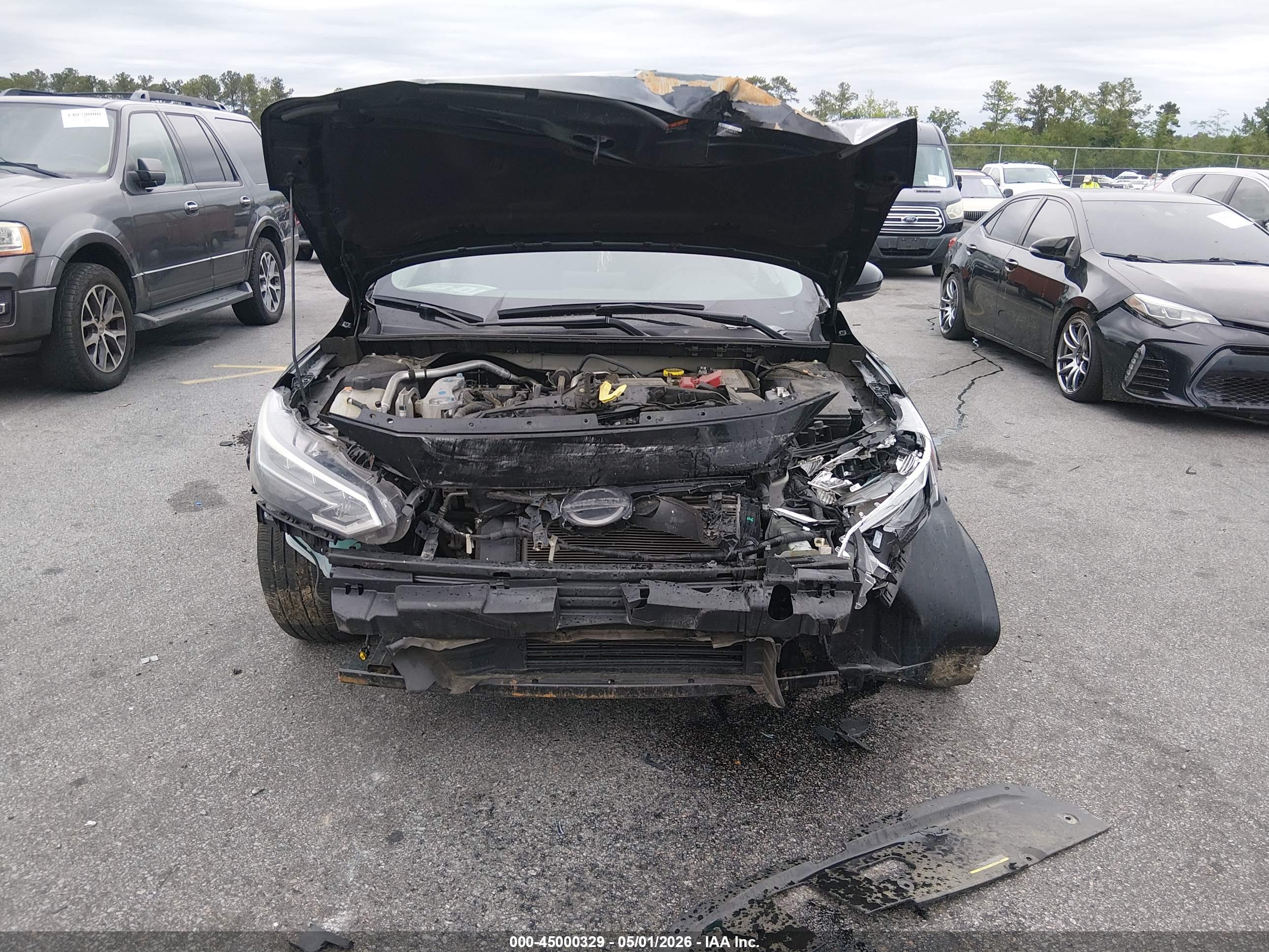 NISSAN SENTRA image 6