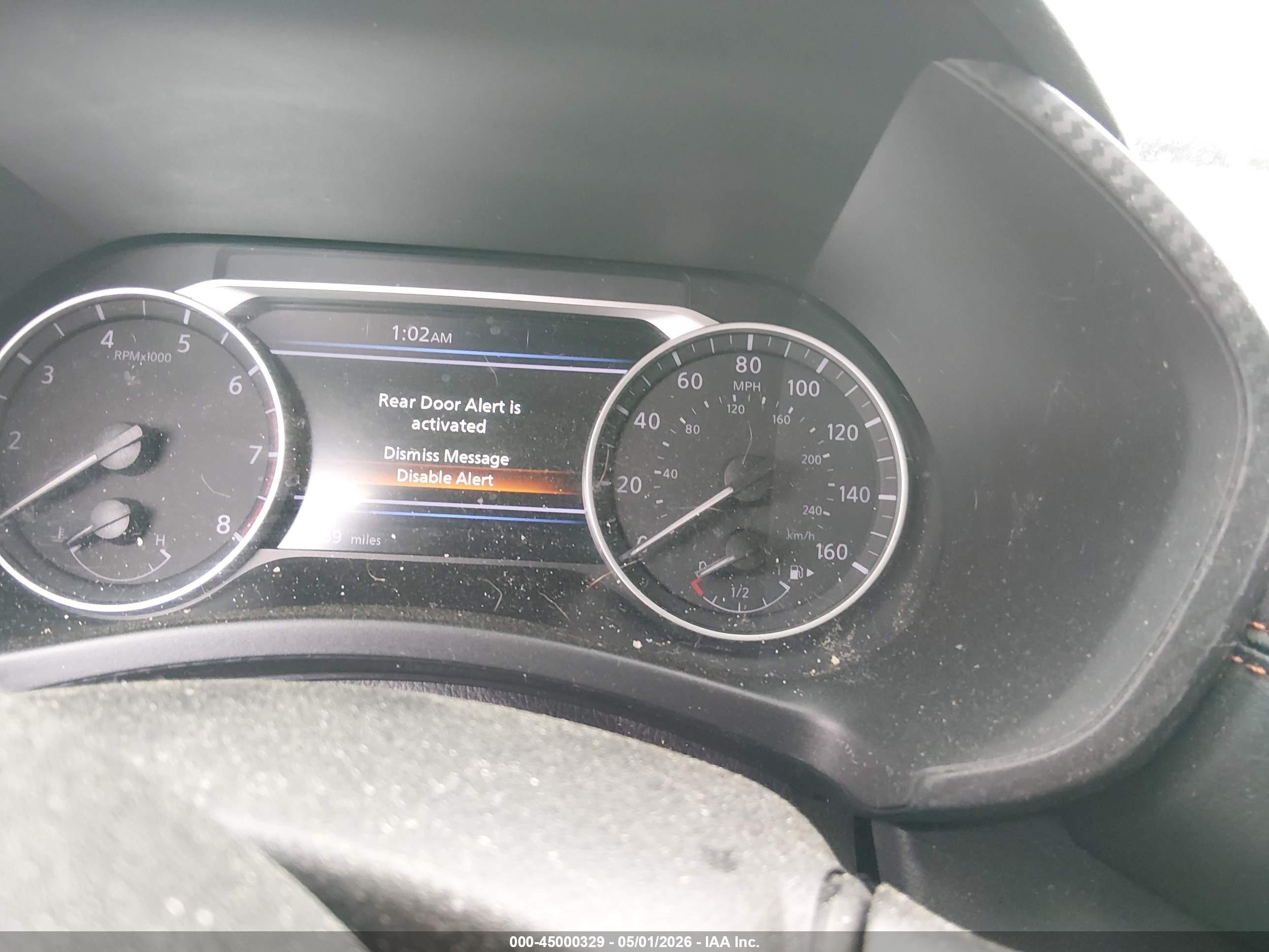 NISSAN SENTRA image 7