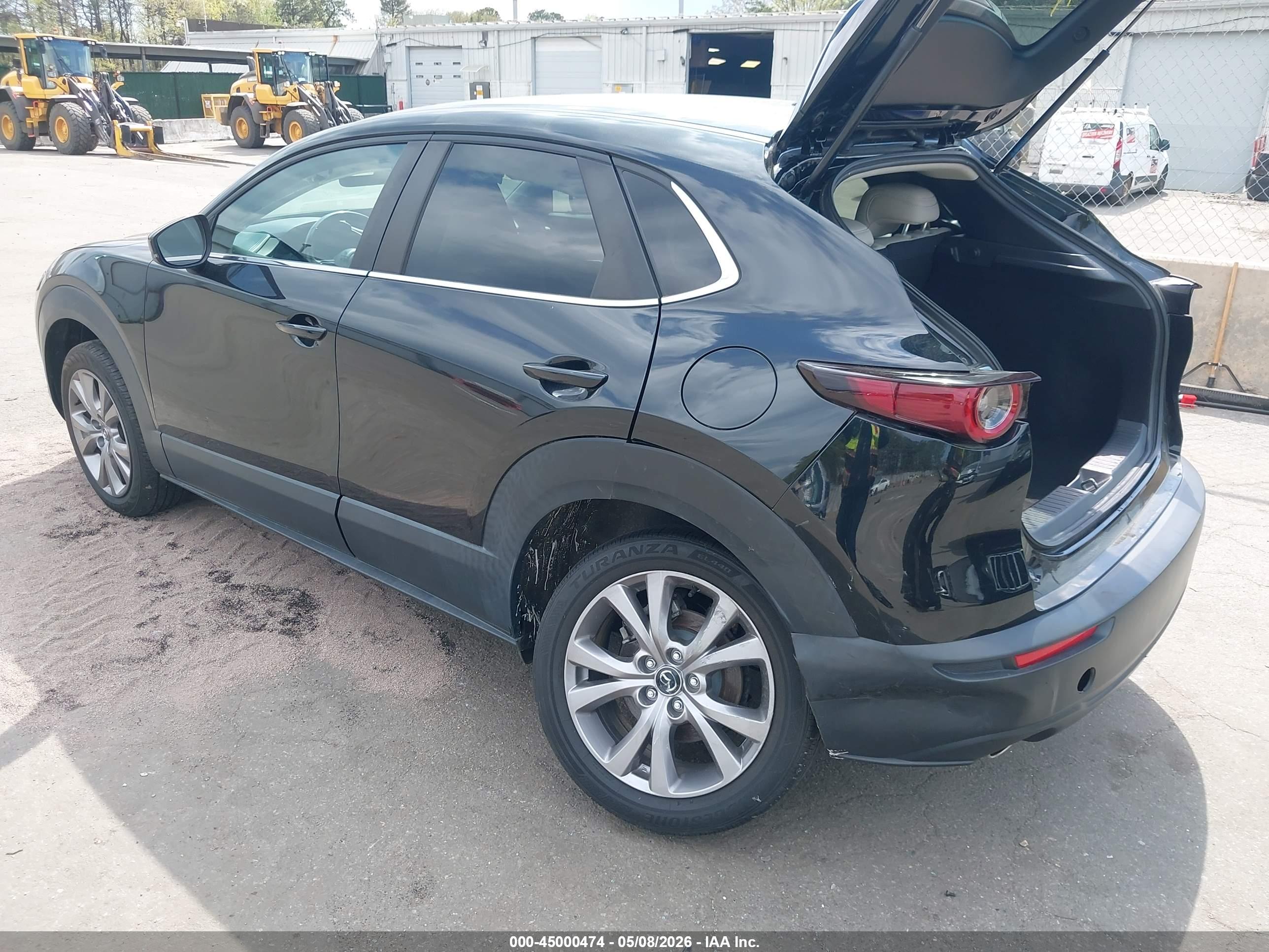 MAZDA CX-30 image 3