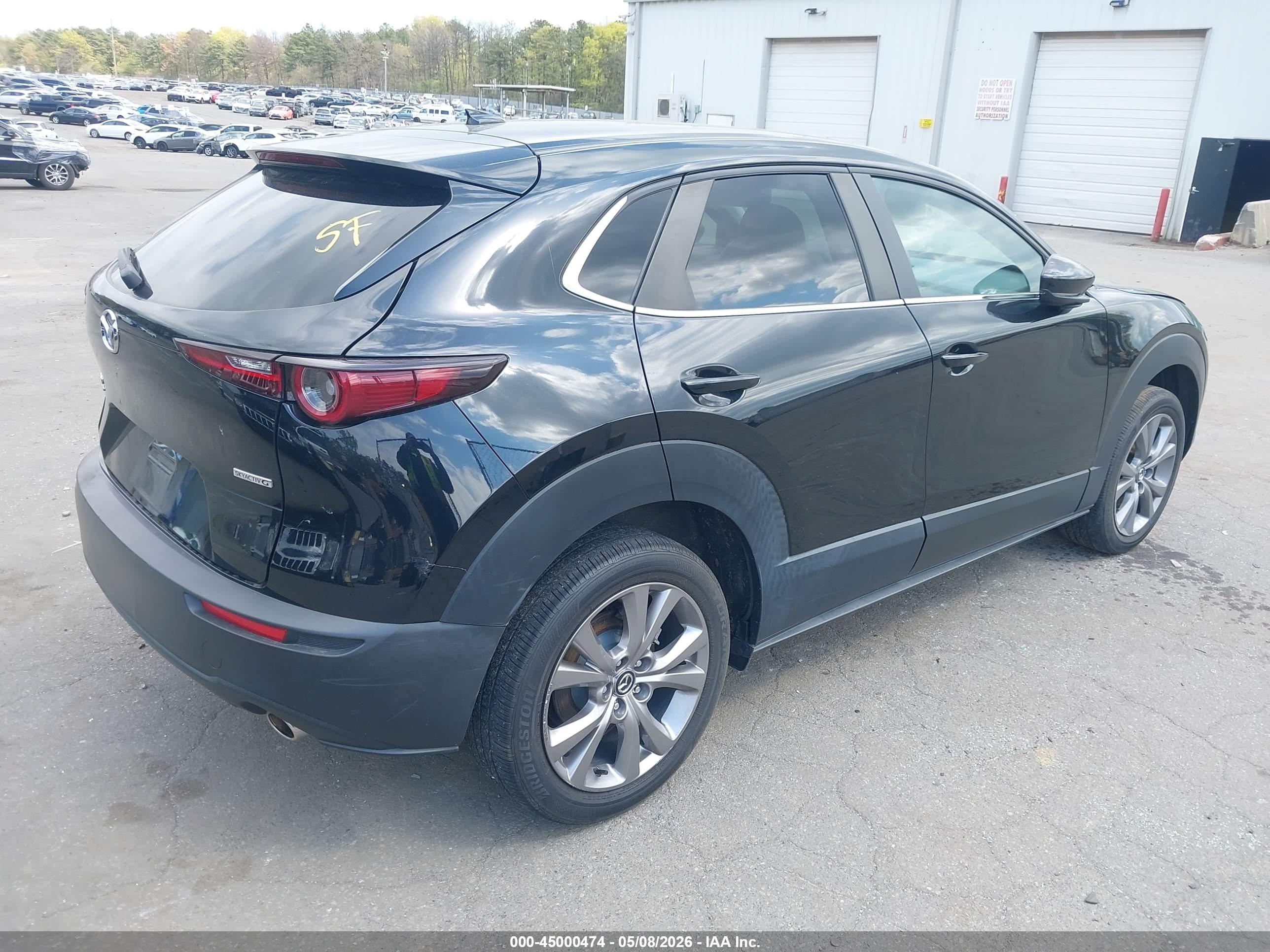 MAZDA CX-30 image 4