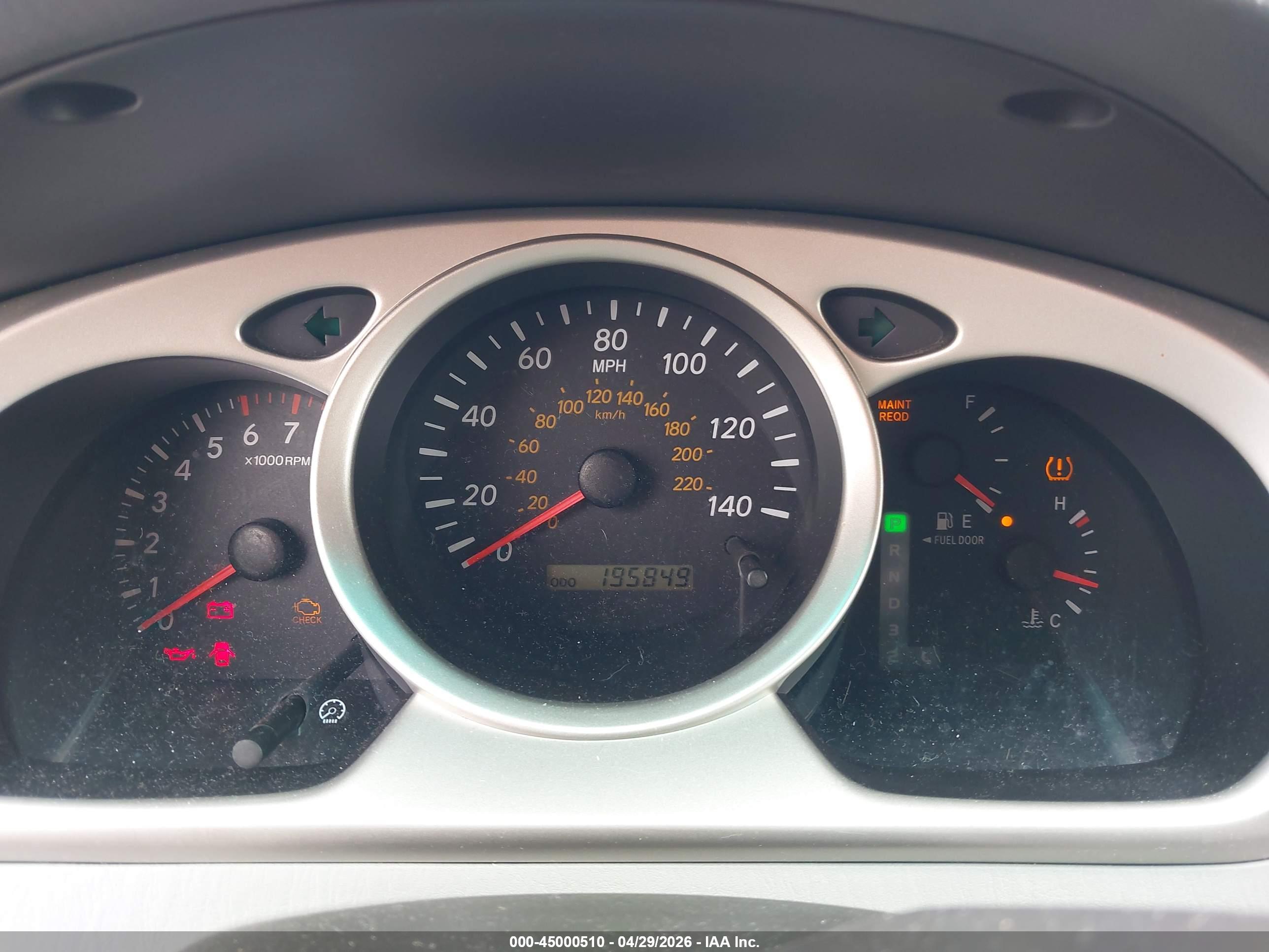 TOYOTA HIGHLANDER image 7