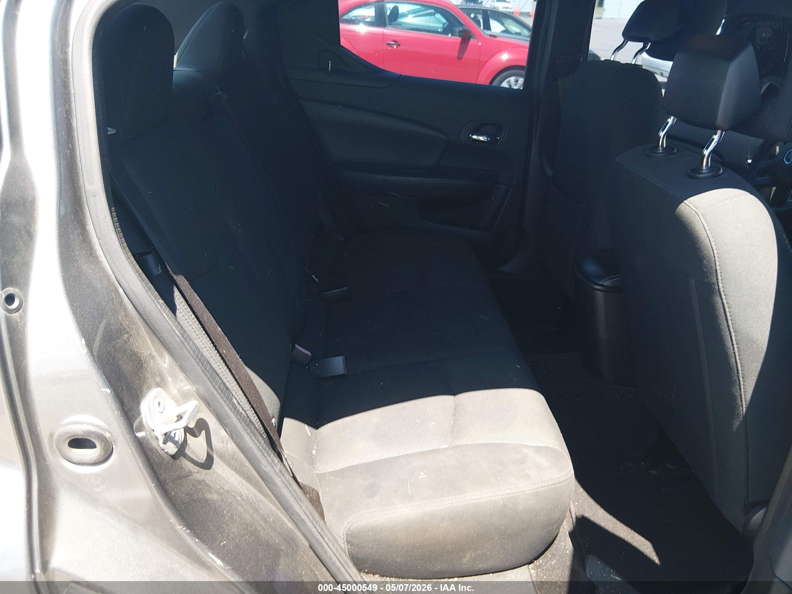 DODGE AVENGER image 8
