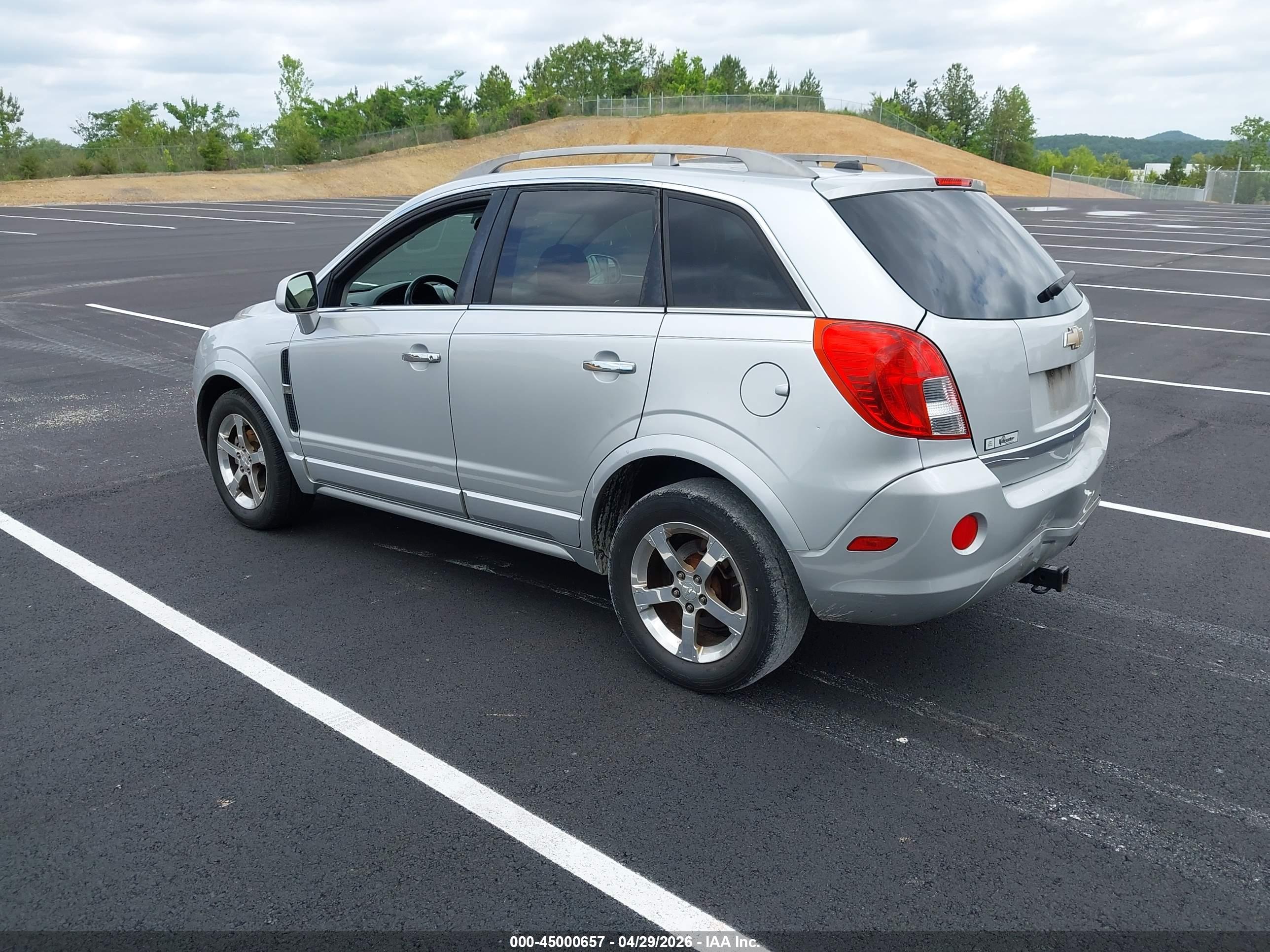 CHEVROLET CAPTIVA image 3