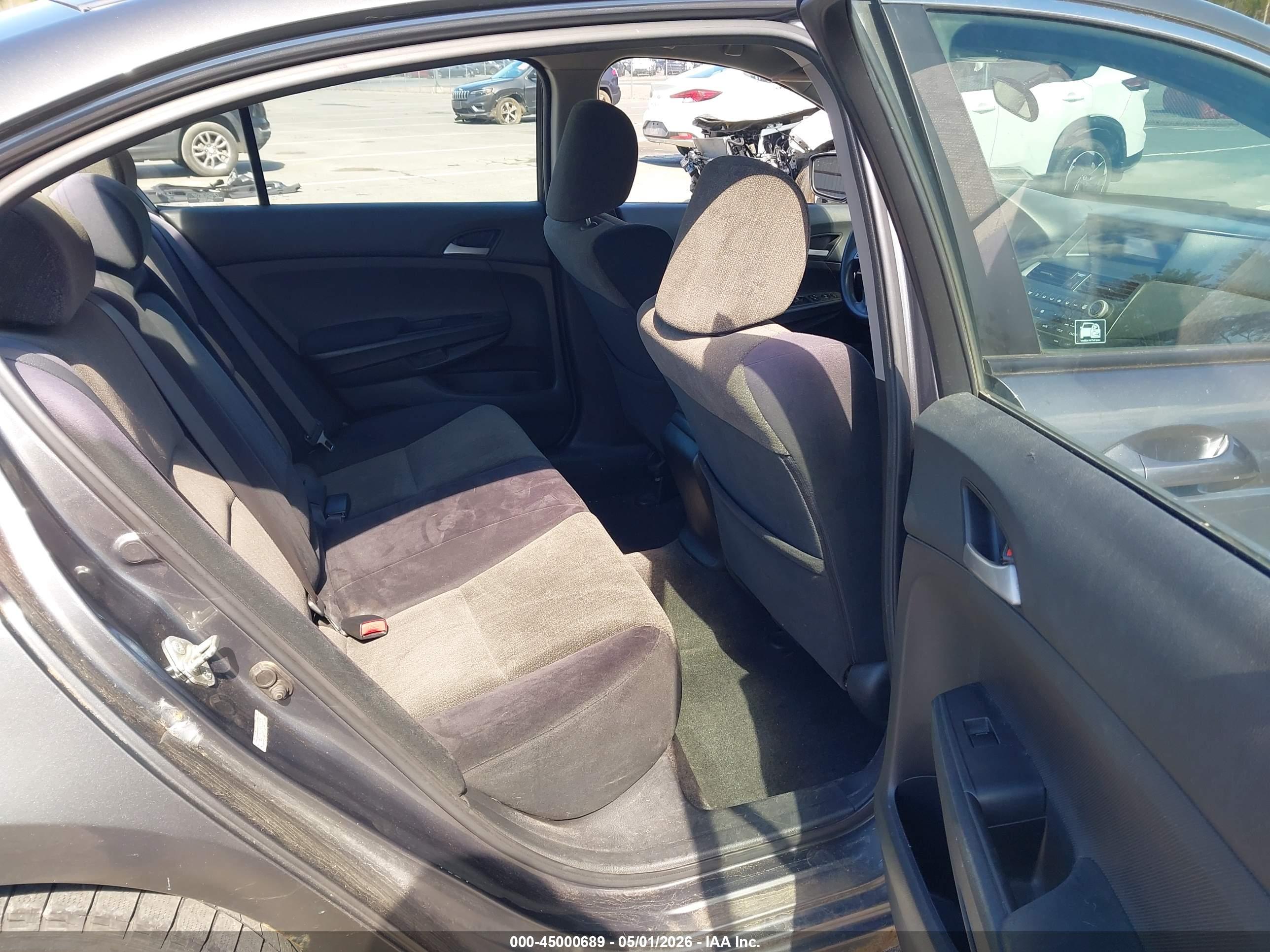HONDA ACCORD image 8