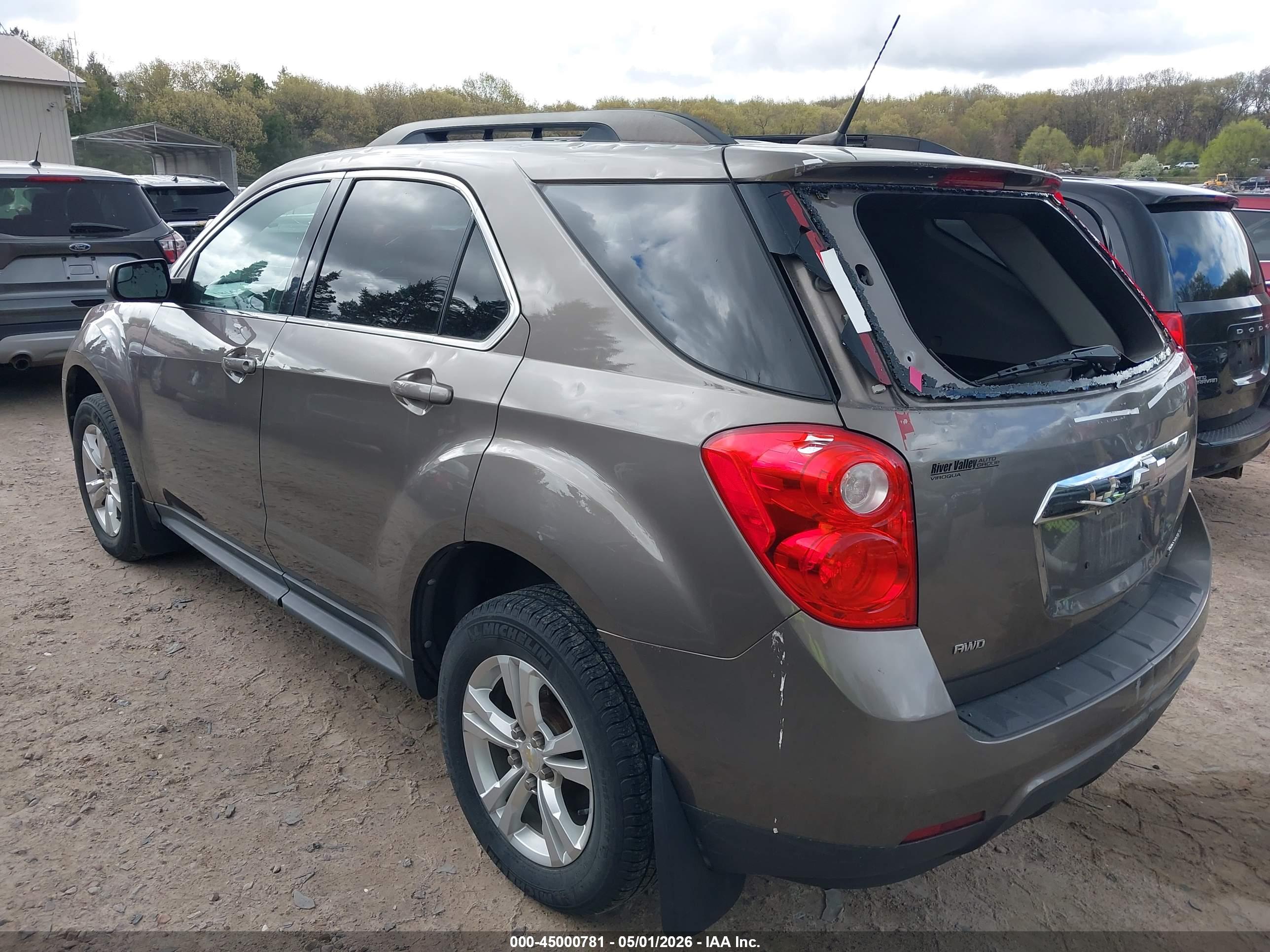 CHEVROLET EQUINOX image 3