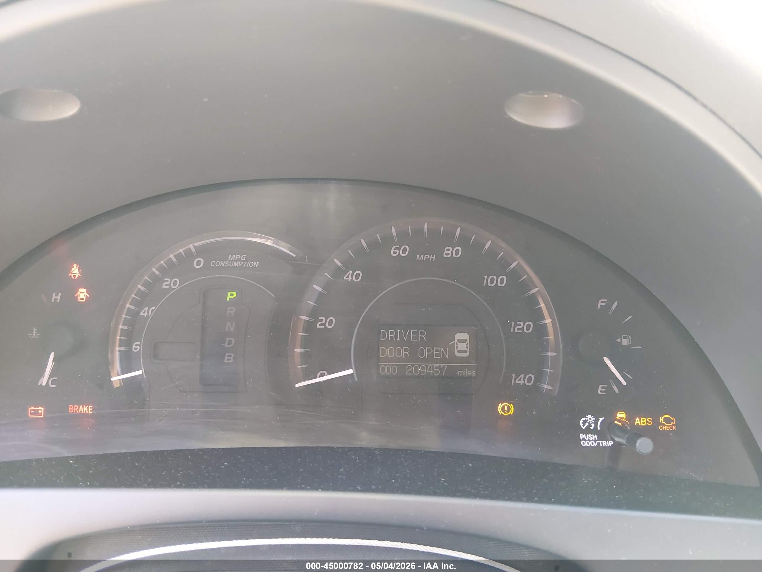 TOYOTA CAMRY image 7