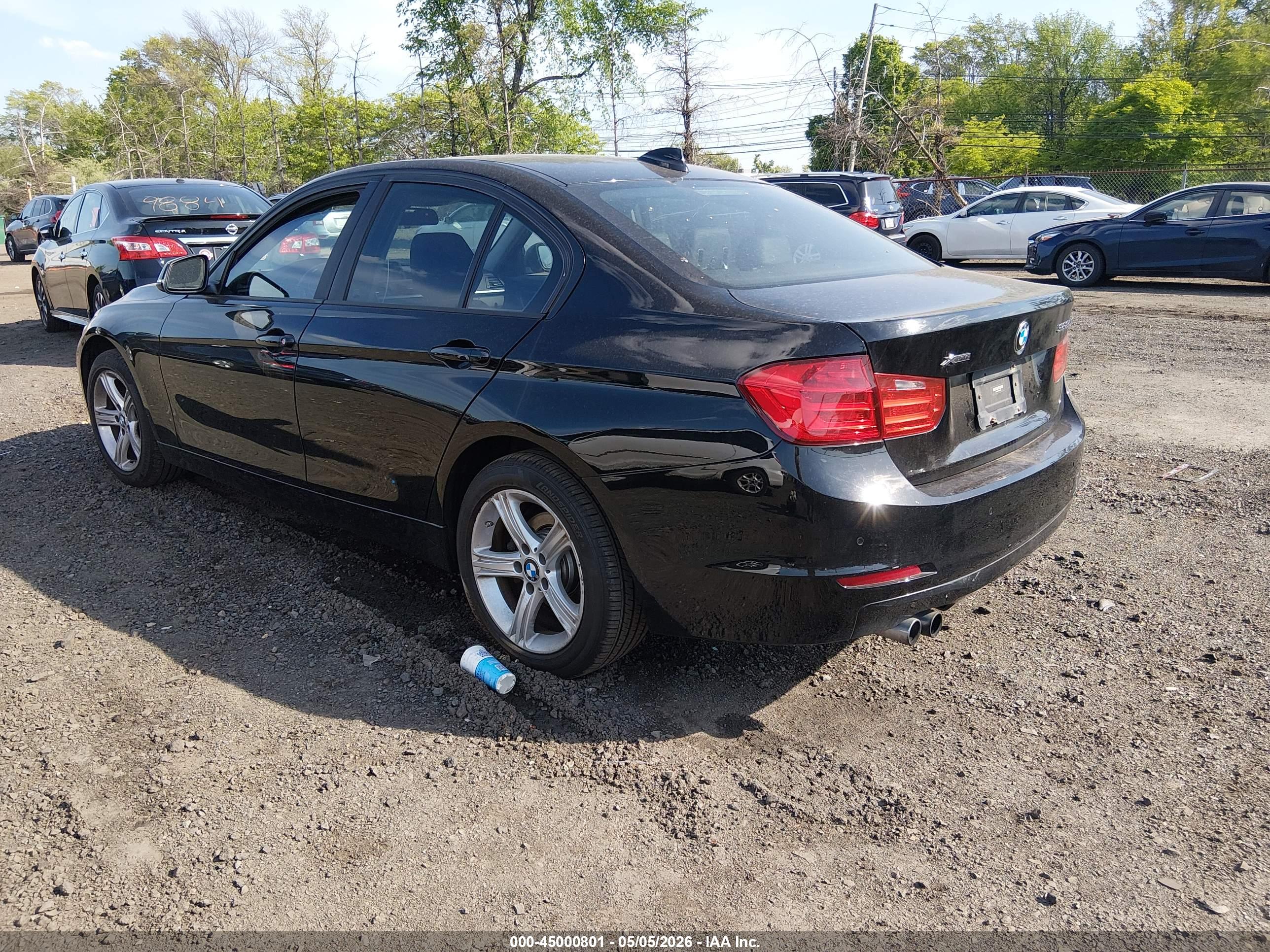 BMW 328I image 3