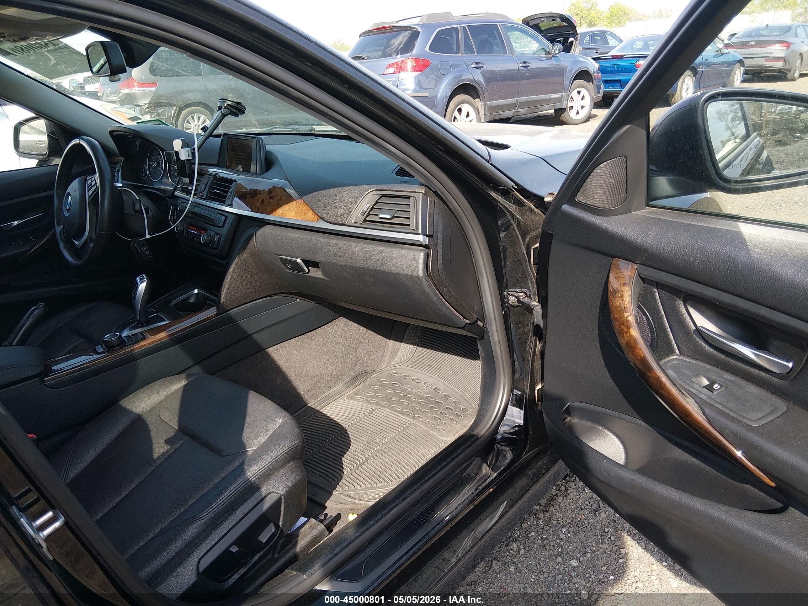 BMW 328I image 5