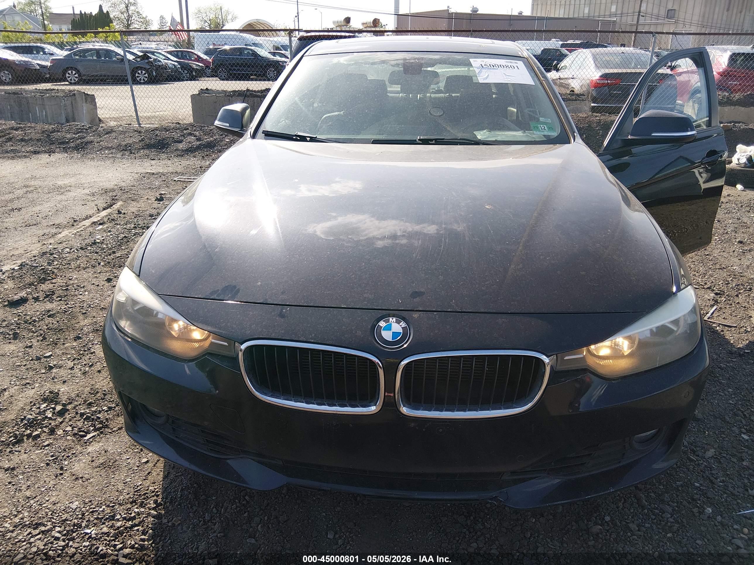 BMW 328I image 6
