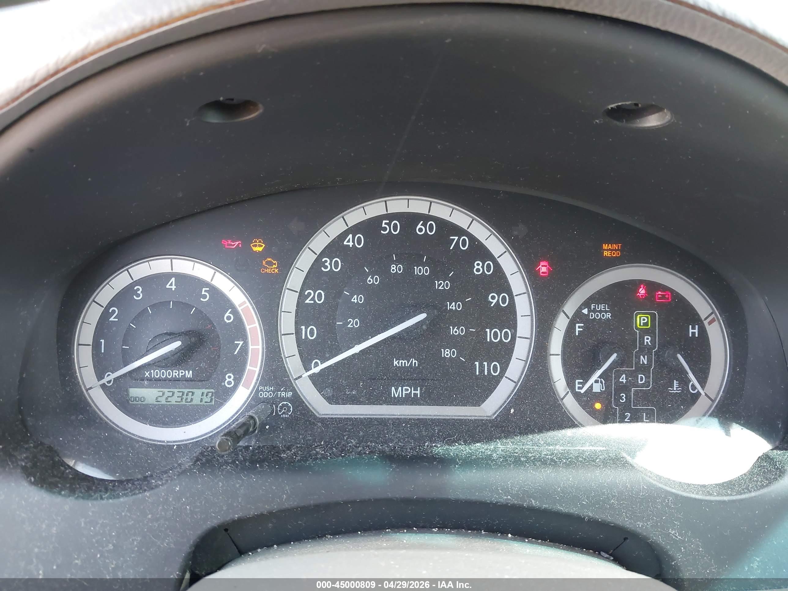 TOYOTA SIENNA image 7