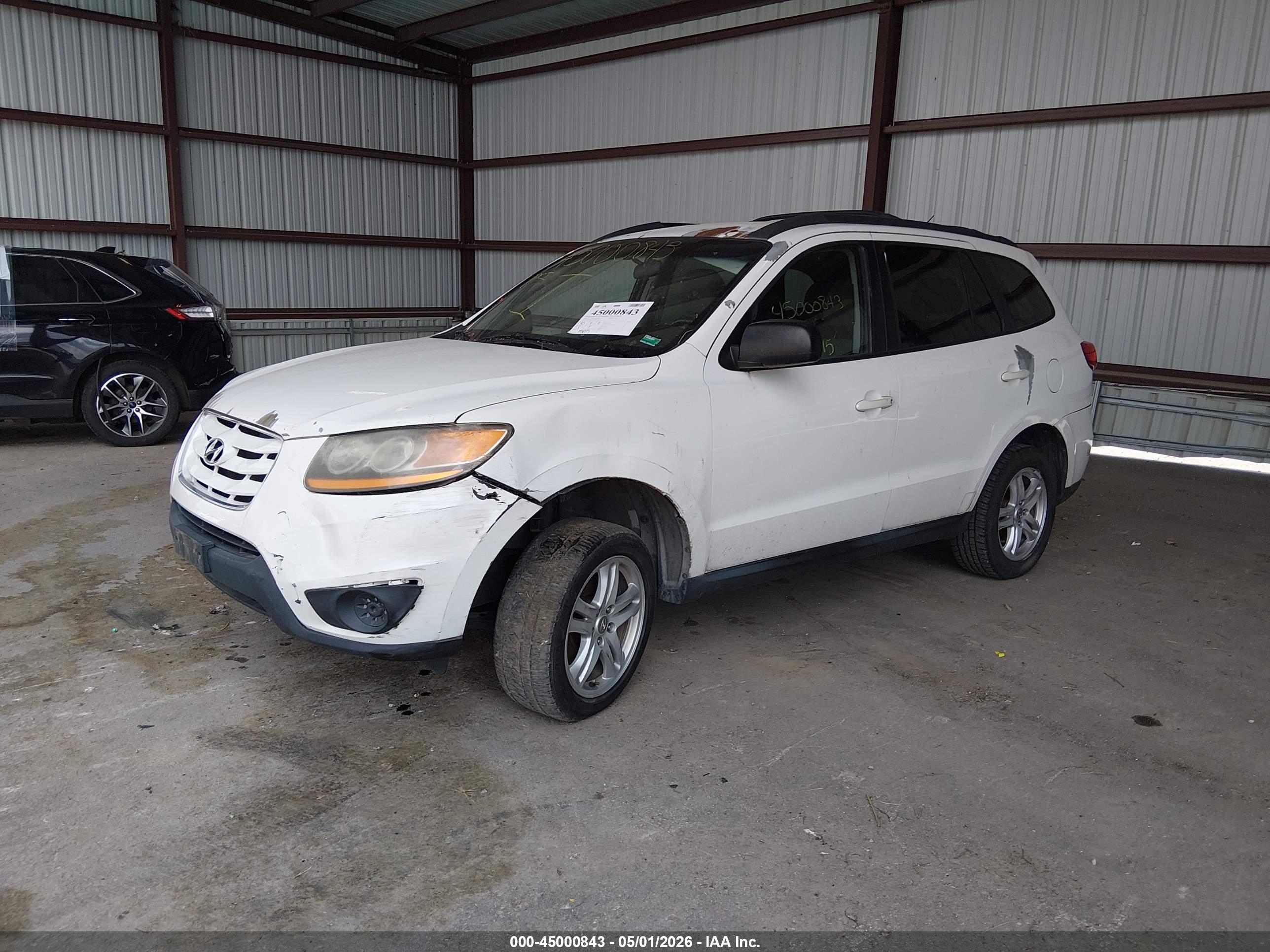 HYUNDAI SANTA image 2