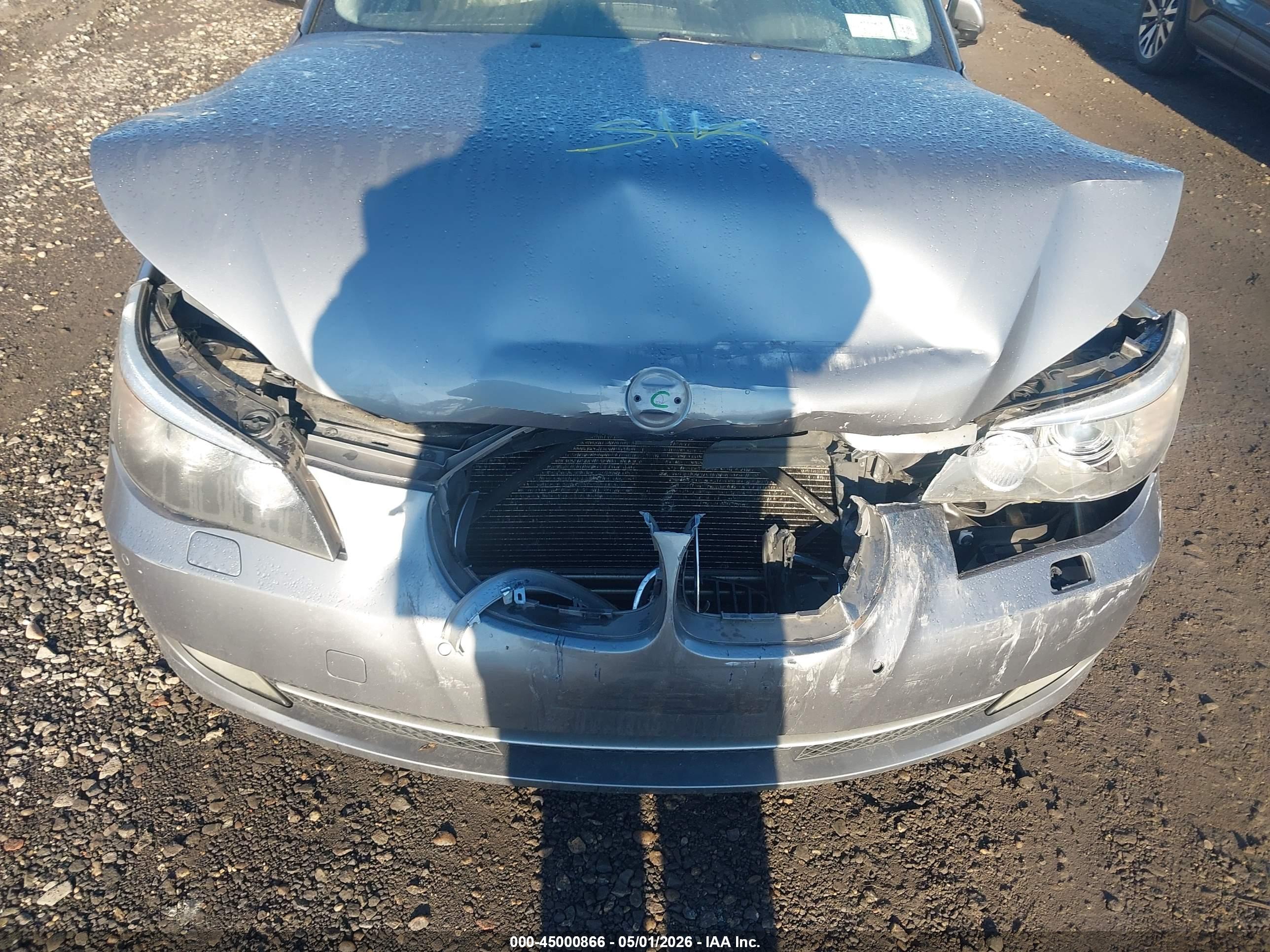 BMW 535I image 6