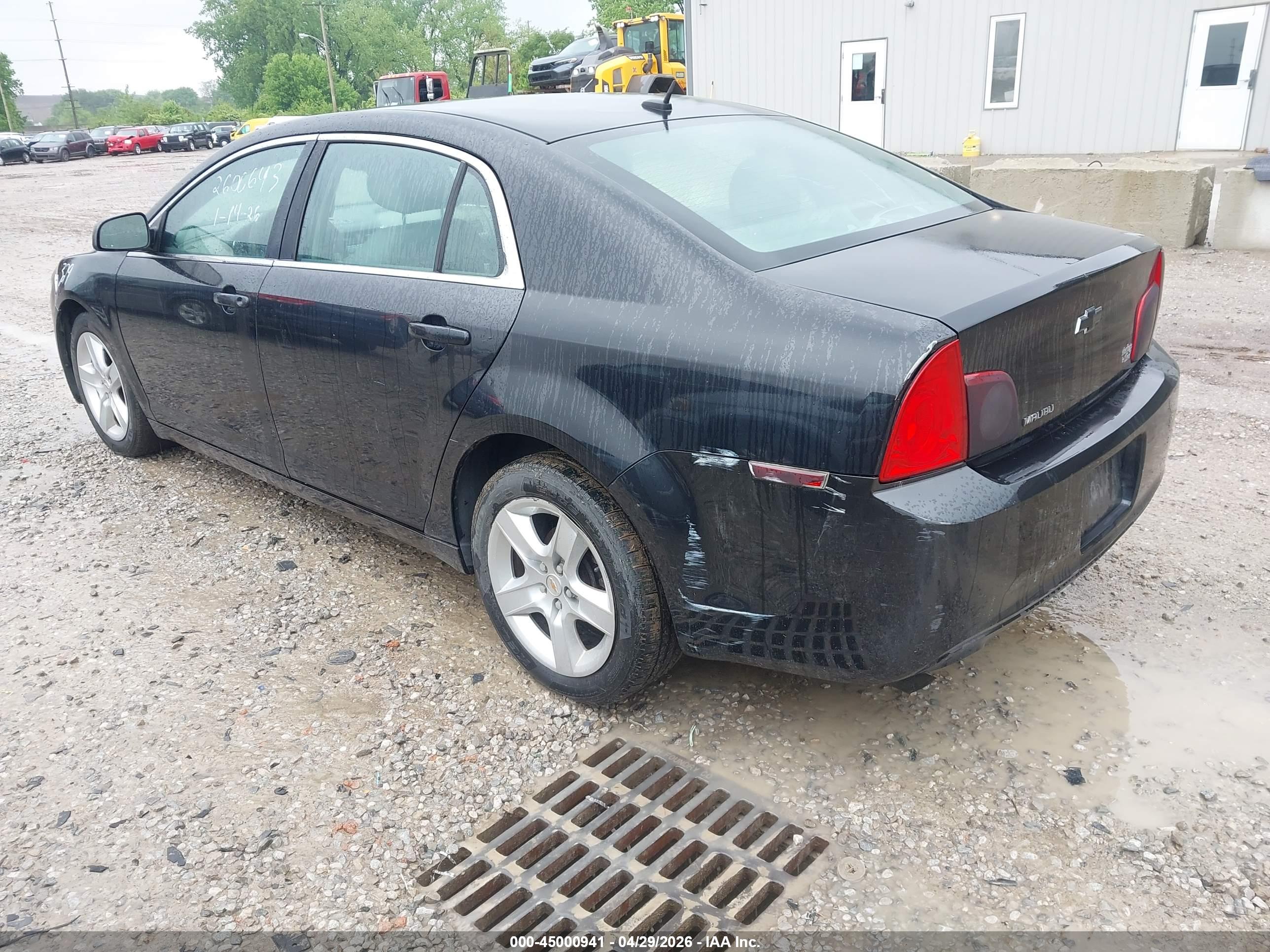 CHEVROLET MALIBU image 3