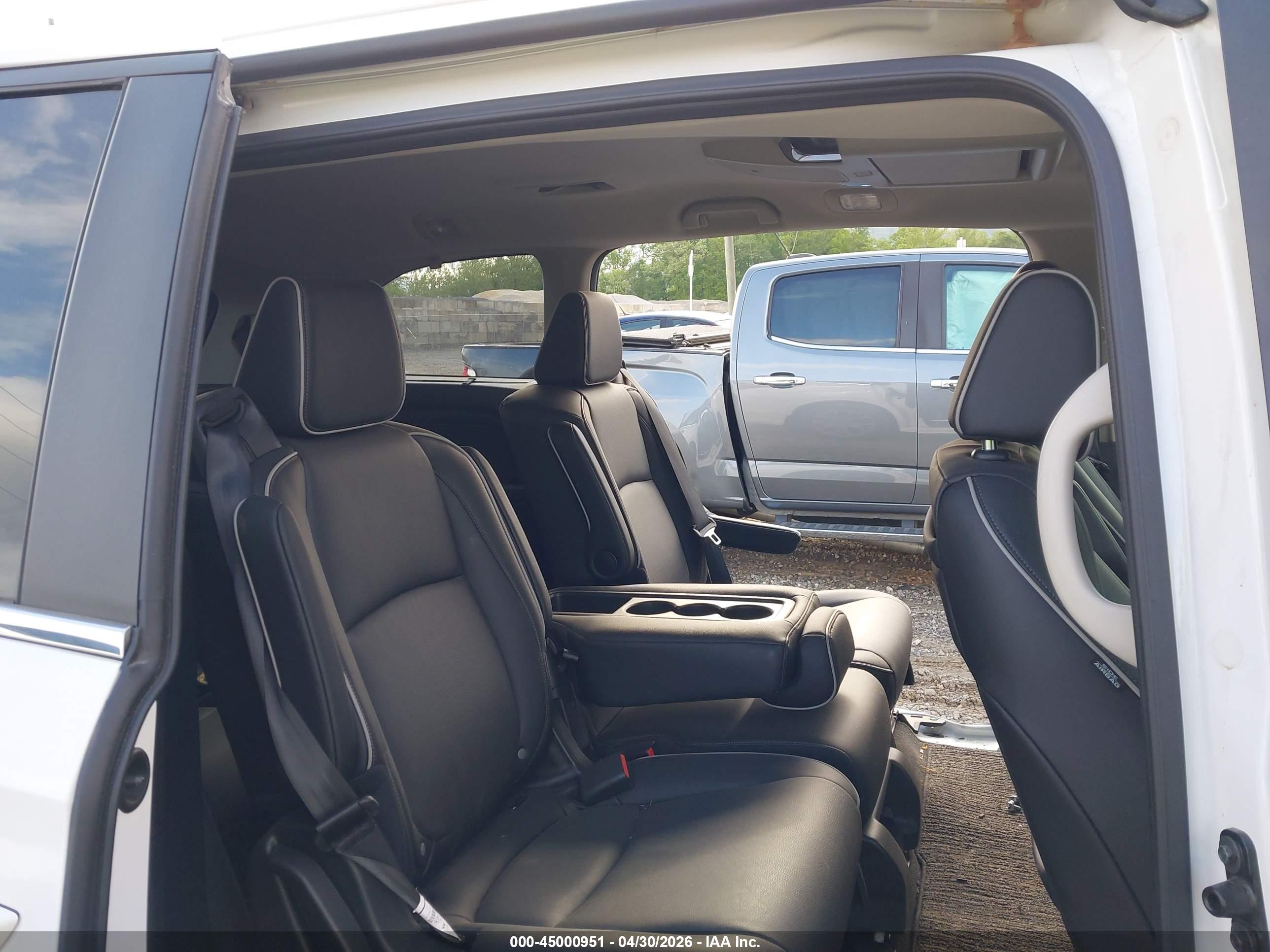 HONDA ODYSSEY image 8