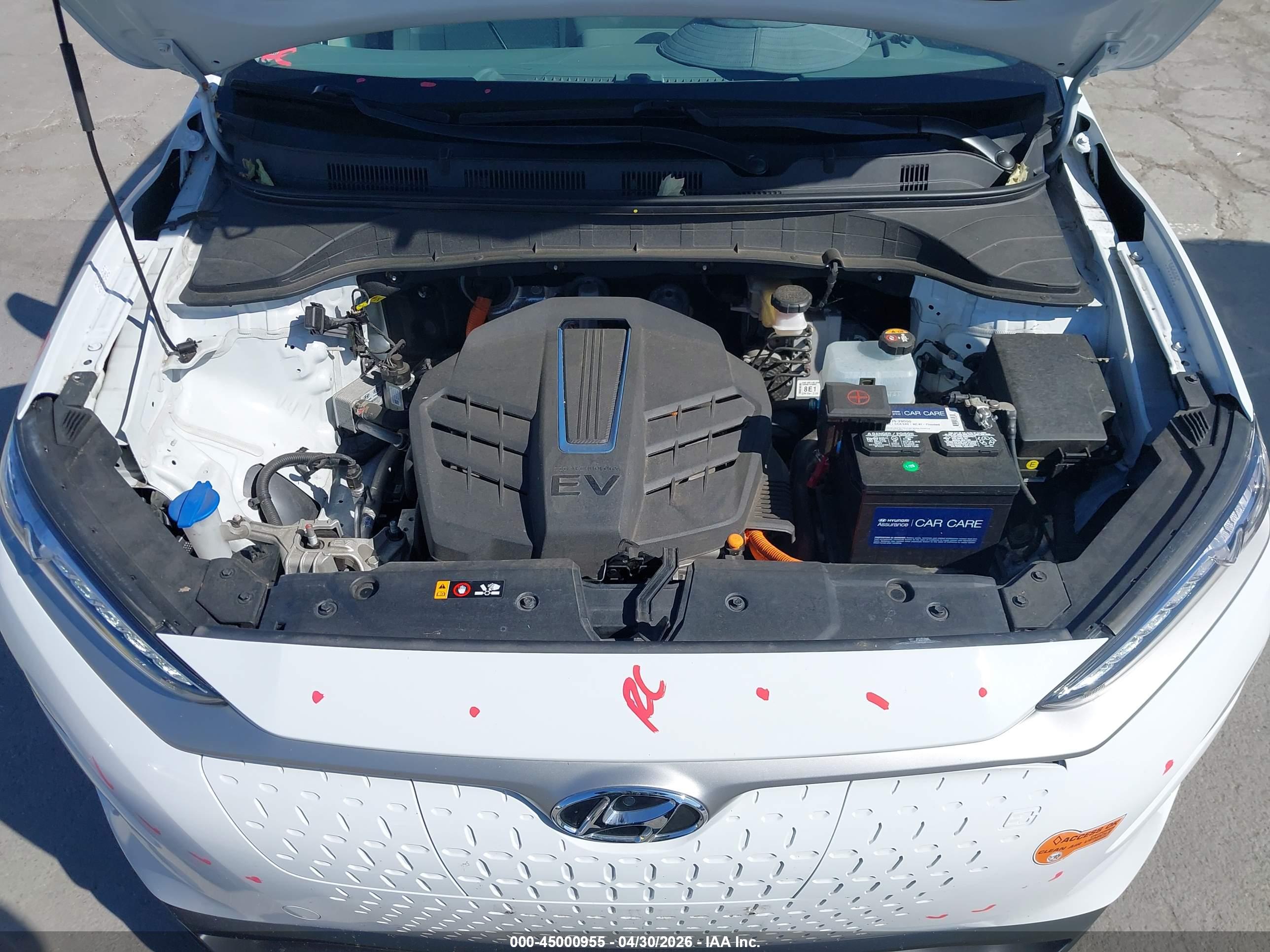HYUNDAI KONA image 10