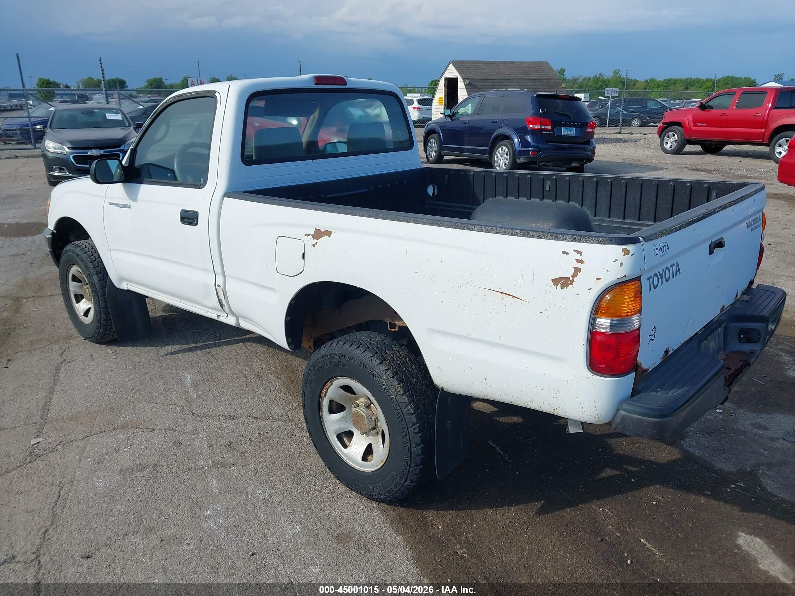 TOYOTA TACOMA image 3