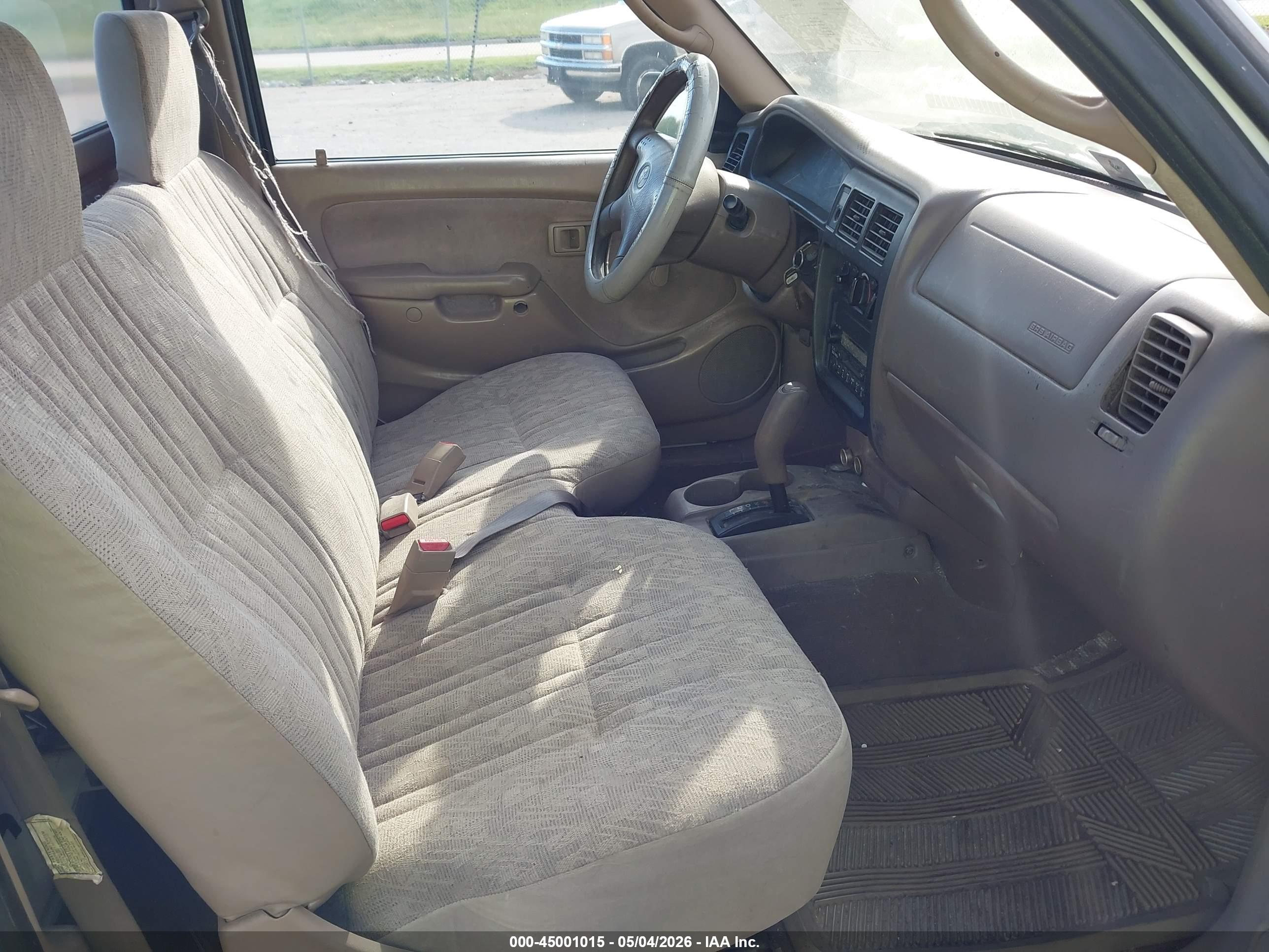 TOYOTA TACOMA image 5