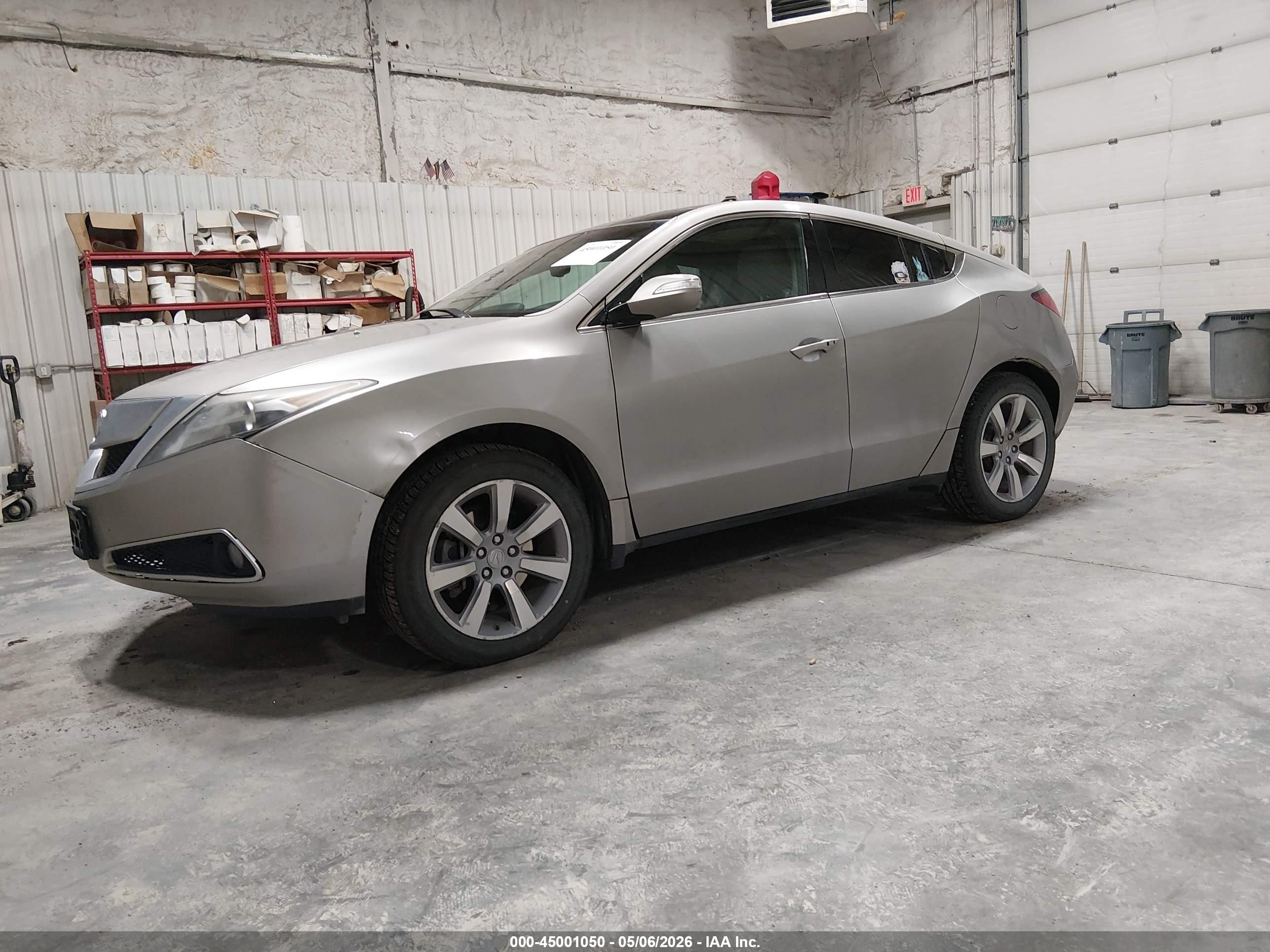 ACURA ZDX image 2