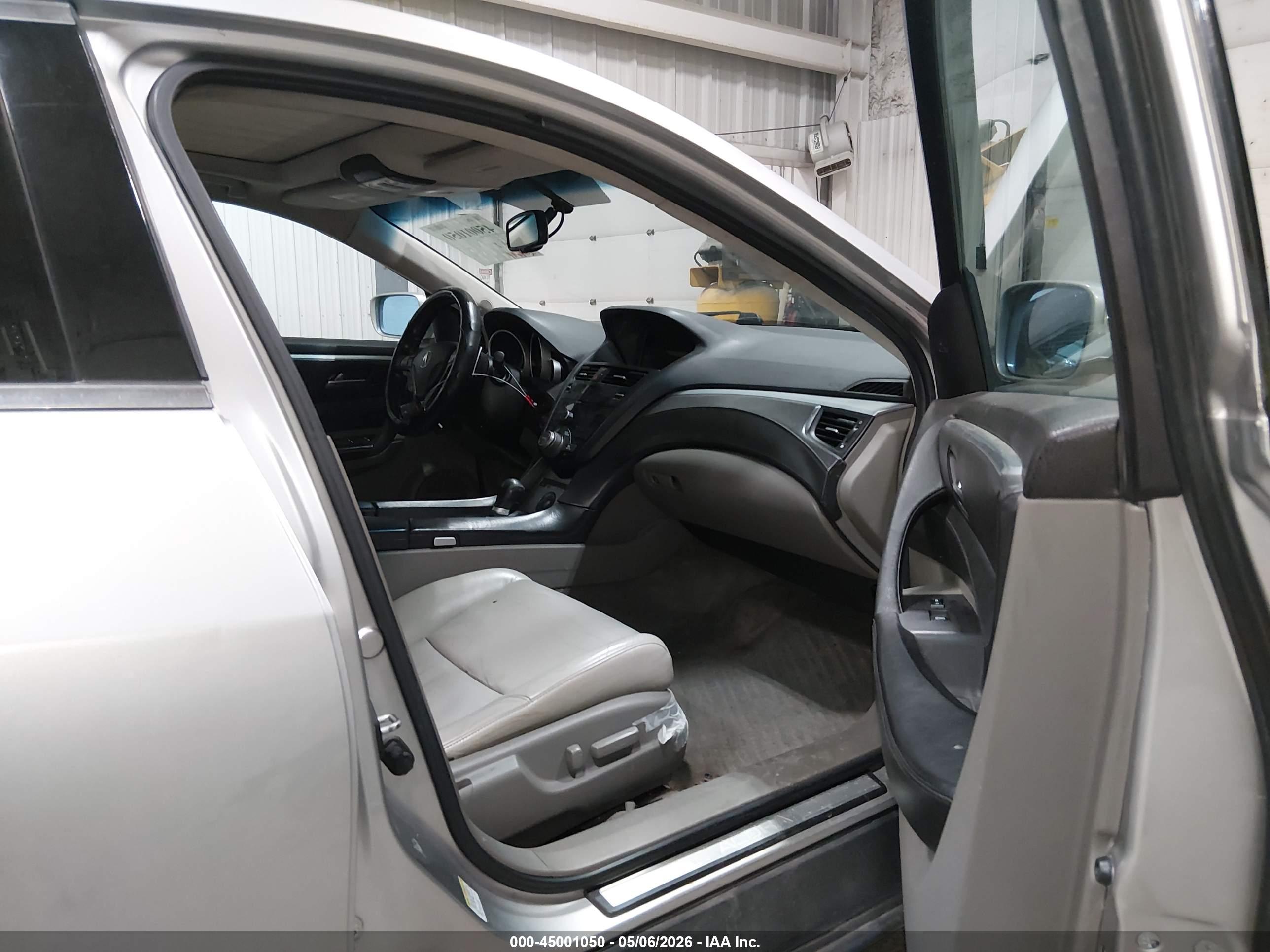 ACURA ZDX image 5
