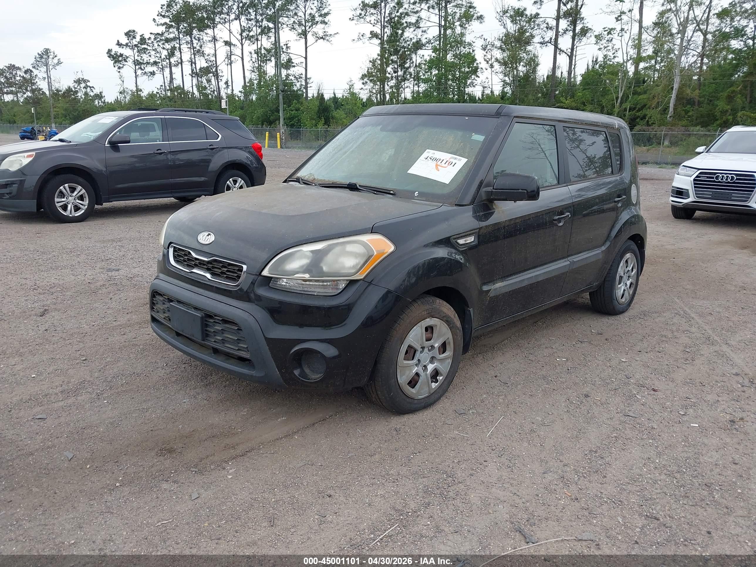 KIA SOUL image 2