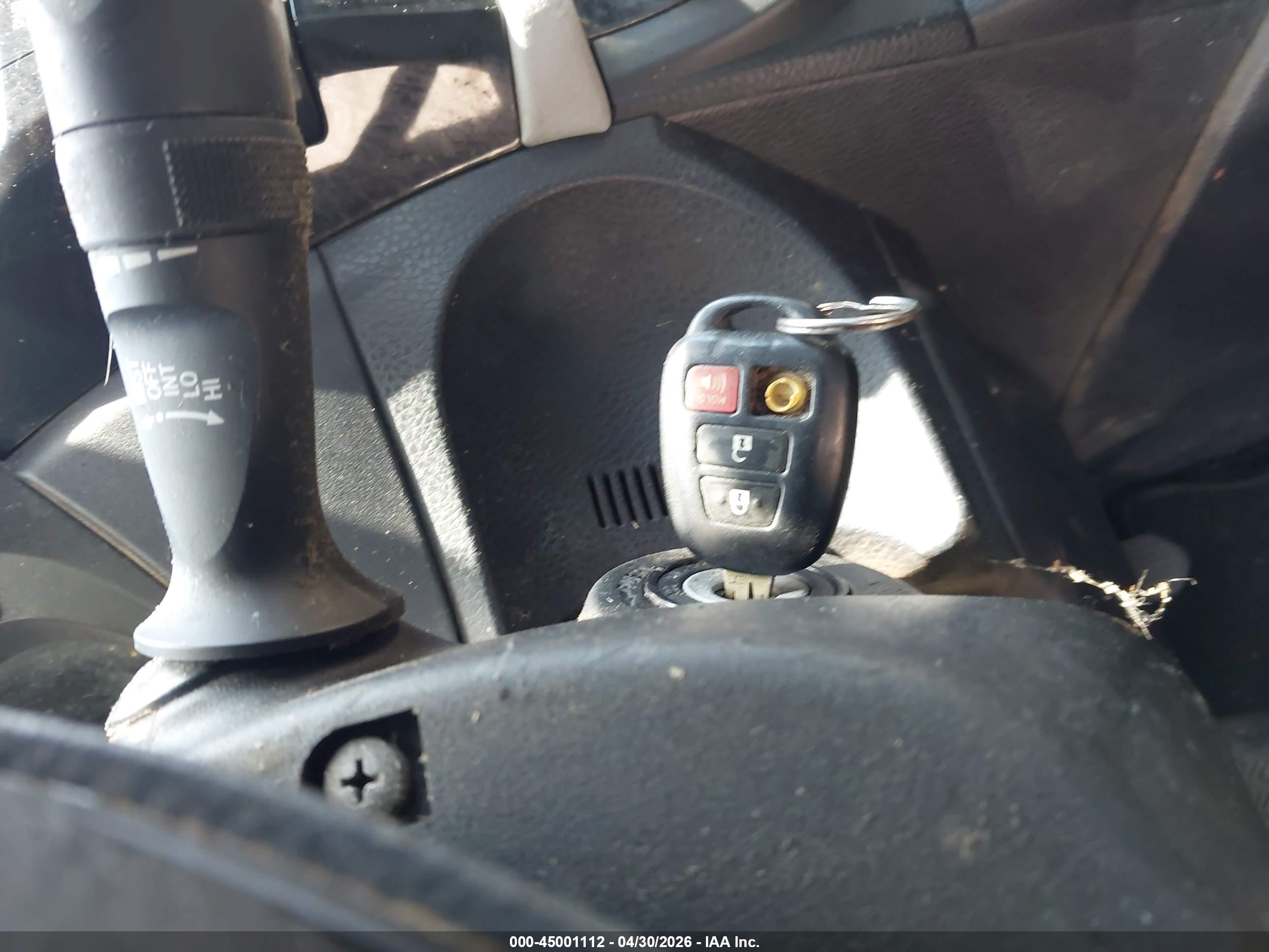 TOYOTA COROLLA image 11